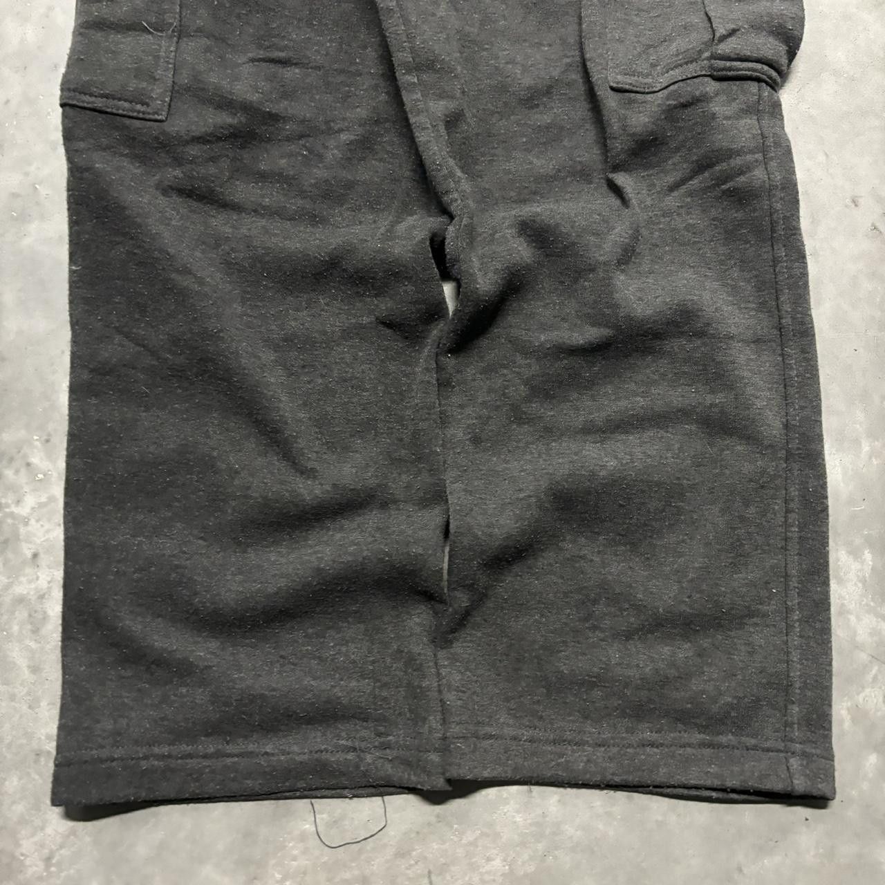 Japanese Brand × Vintage Crazy Vintage Y2K/2000s Dark Grey Skater Cargo Sweatpants! Size US 30 / EU 46 - 5 Thumbnail