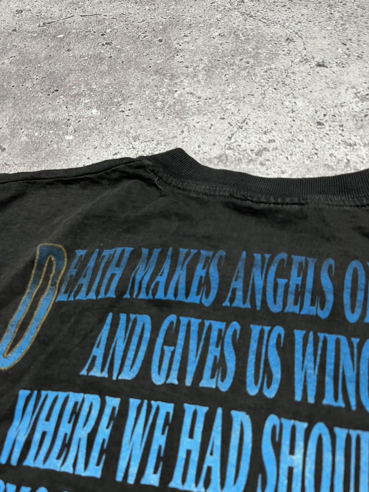 Band Tees Vintage 90's "PÈRE-LACHAISE NOT DEAD MORRISON PARIS FRANCE" Size US L / EU 52-54 / 3 - 10 Thumbnail