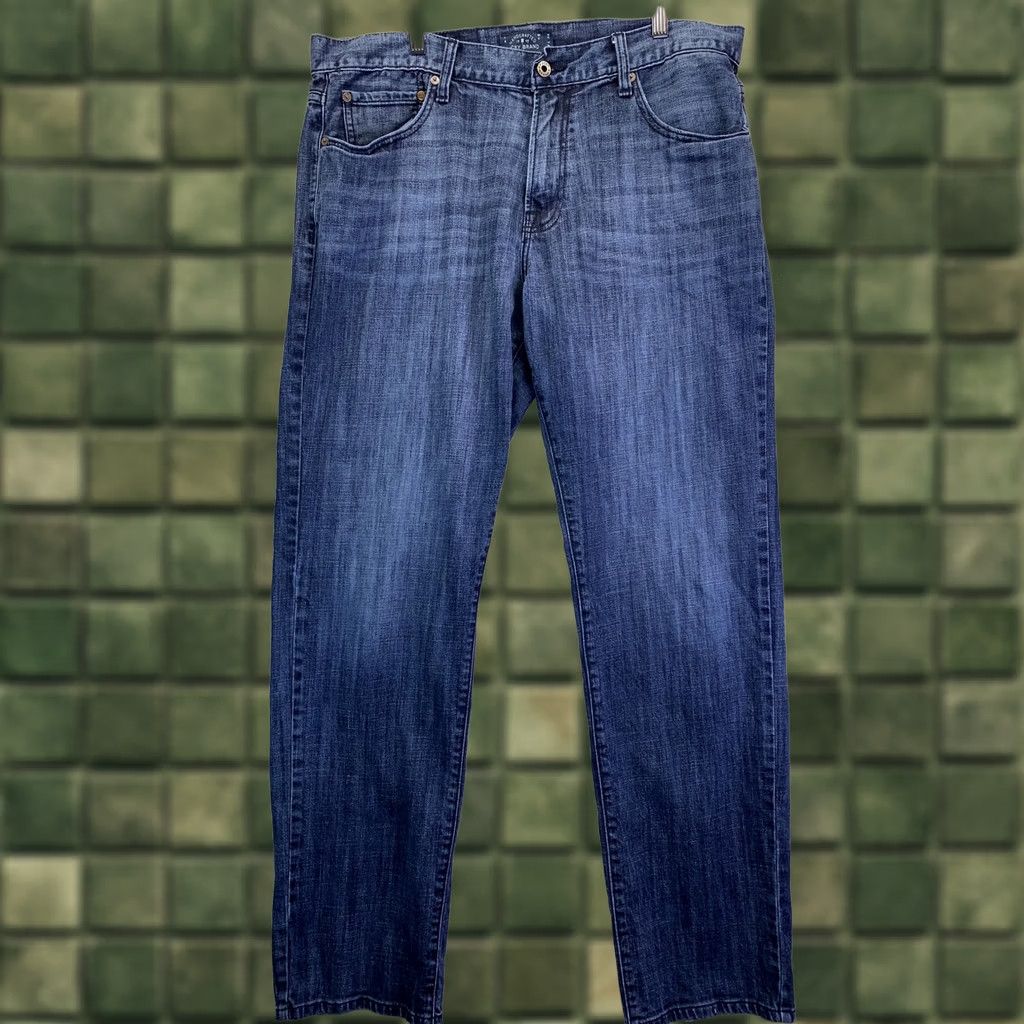 Lucky Brand VINTAGE Lucky Brand Jeans Mens 38x34 Straight Denim Blue 5-Pocket Design-4538 Size US 38 / EU 54 - 1 Thumbnail