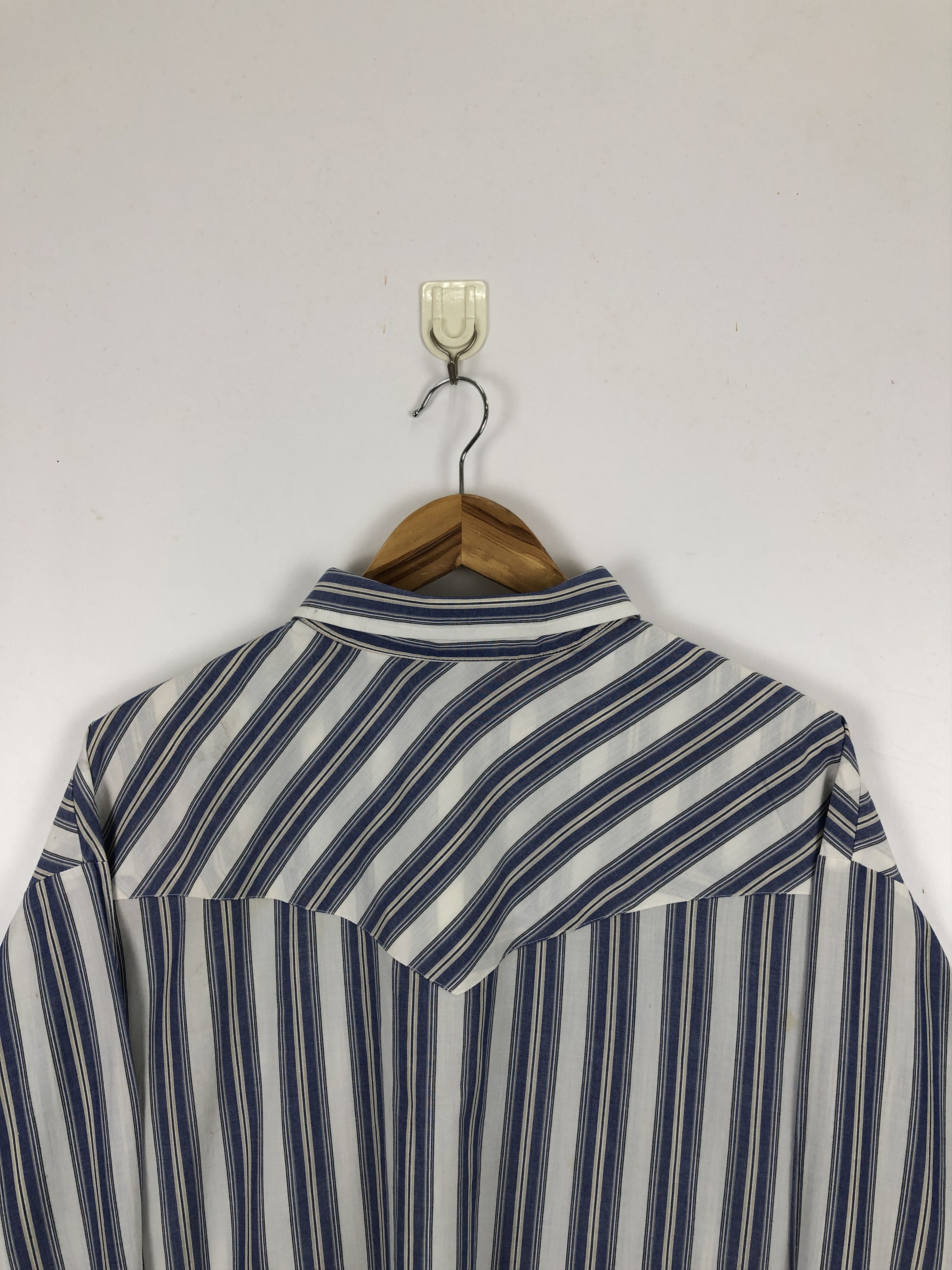 Japanese Brand × Vintage Vintage Japanese Brand Striped Button Up Denim Shirt TA0462 Size US XXL / EU 58 / 5 - 4 Thumbnail