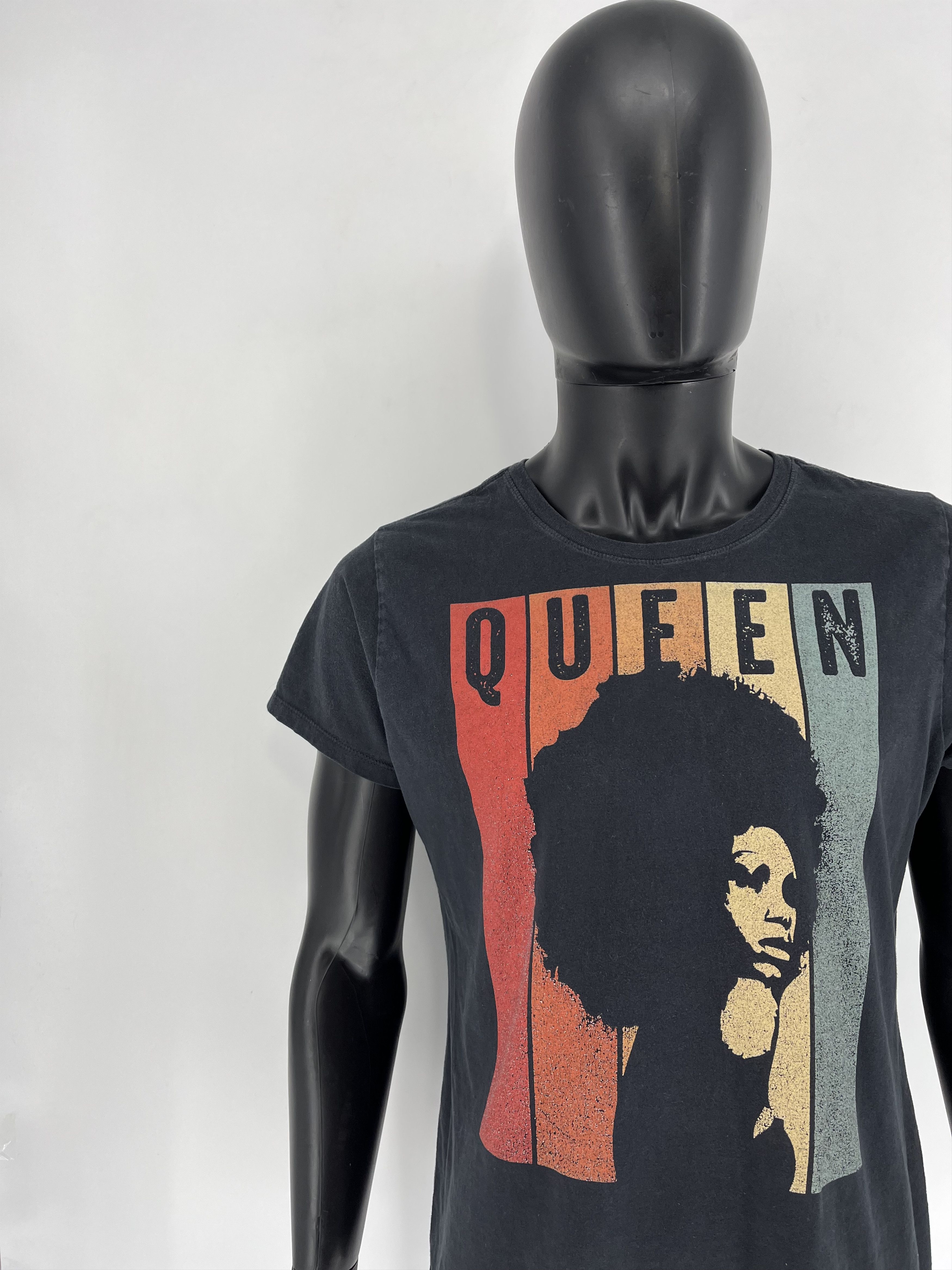 Band Tees Vintage Y2K Queen Tour Tee Size US M / EU 48-50 / 2 - 2 Thumbnail