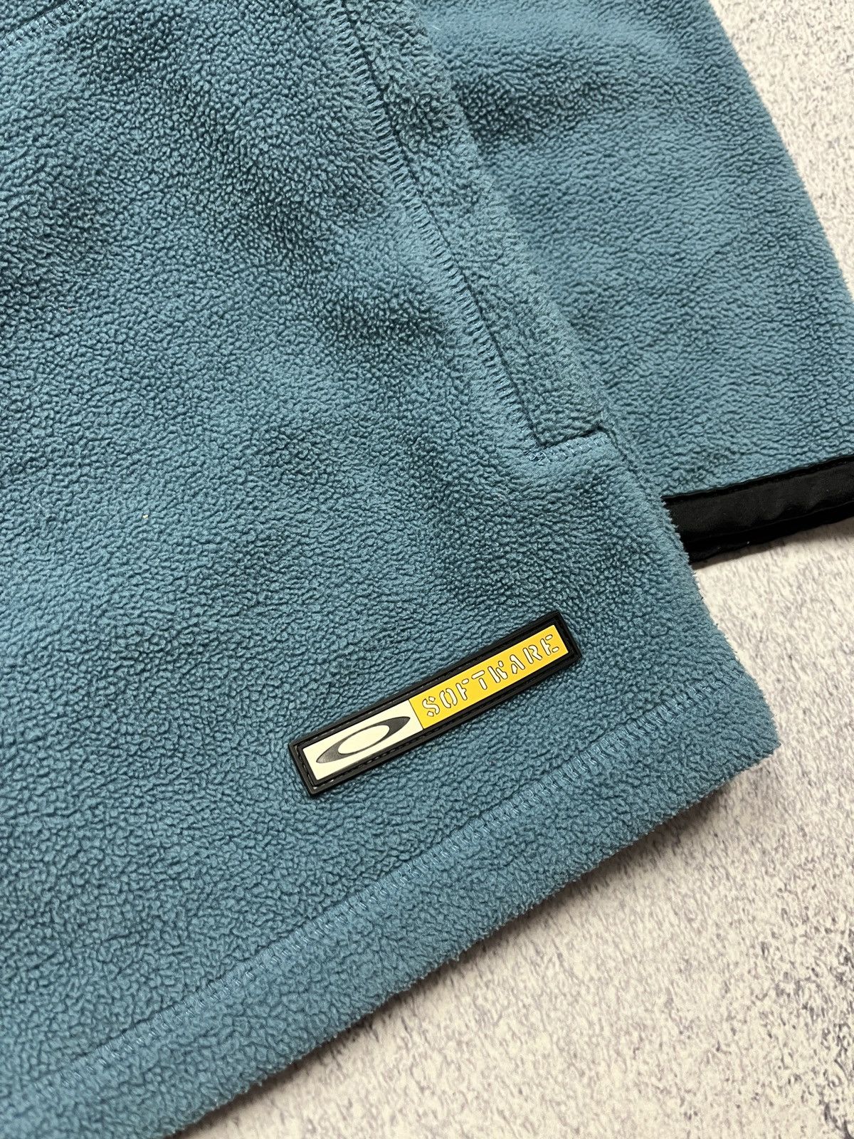 Oakley Vintage 00’s Oakley Software Fleece Jacket Goprcore Hype Y2k Size US L / EU 52-54 / 3 - 4 Thumbnail