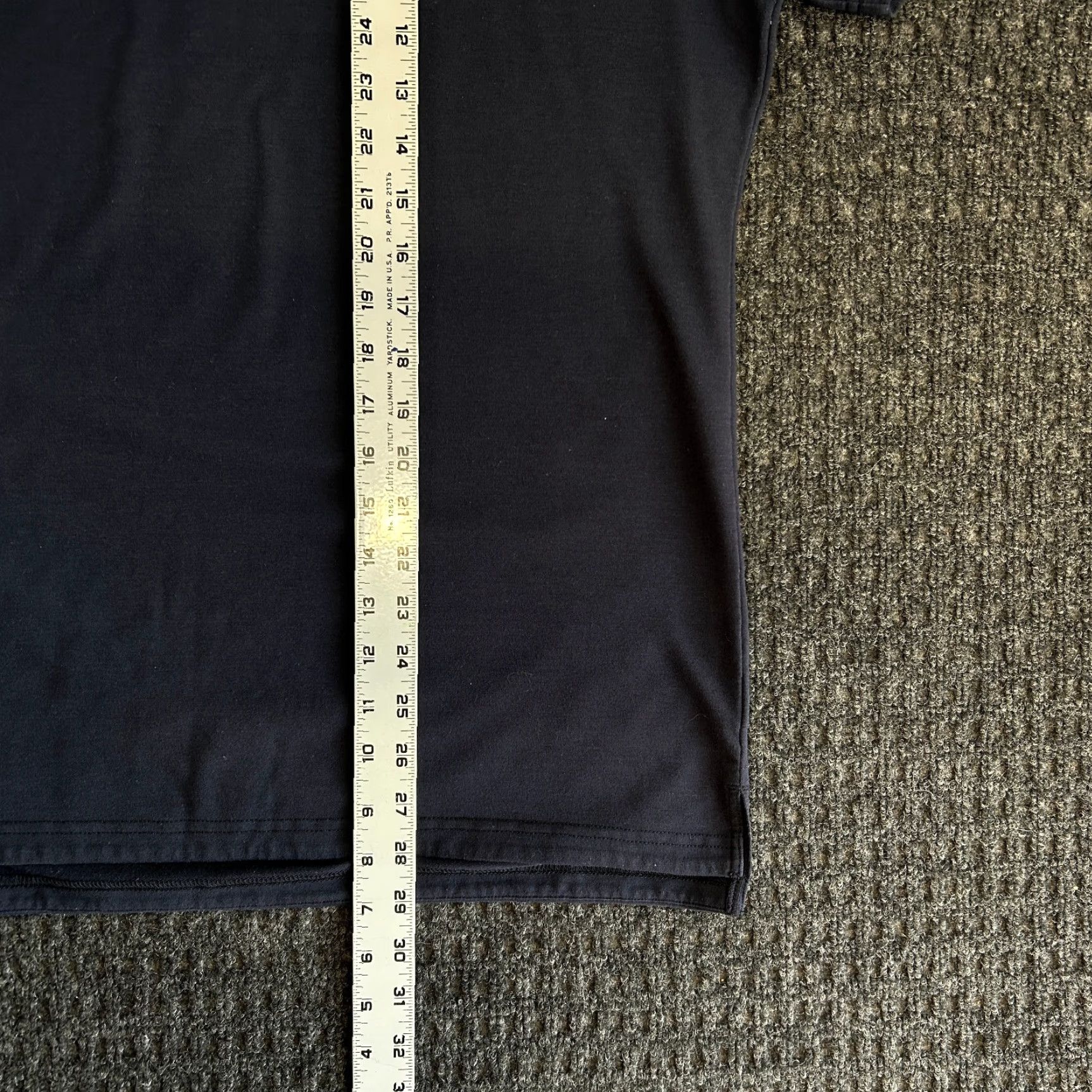 Vintage BYLT T Shirt Basic Crew Navy Blue Mens M Short Sleeve Crew Neck Logo Knit Cotton Blend T-Shirt All Seasons Casual Athletic Streetwear Sportswear Size US M / EU 48-50 / 2 - 5 Thumbnail