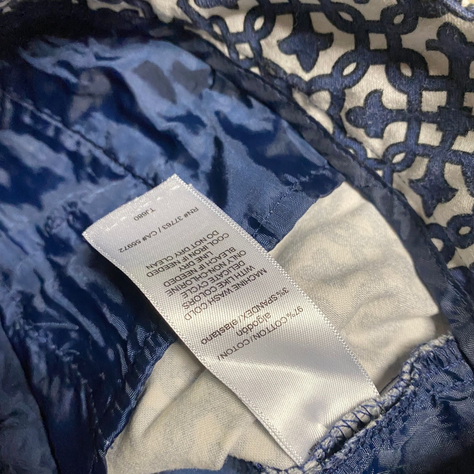Laundry by Shelli Segal Laundry by Shelli Segal Blue White Slim Fit Cropped Pants 6 Size 28" / US 6 / IT 42 - 9 Thumbnail
