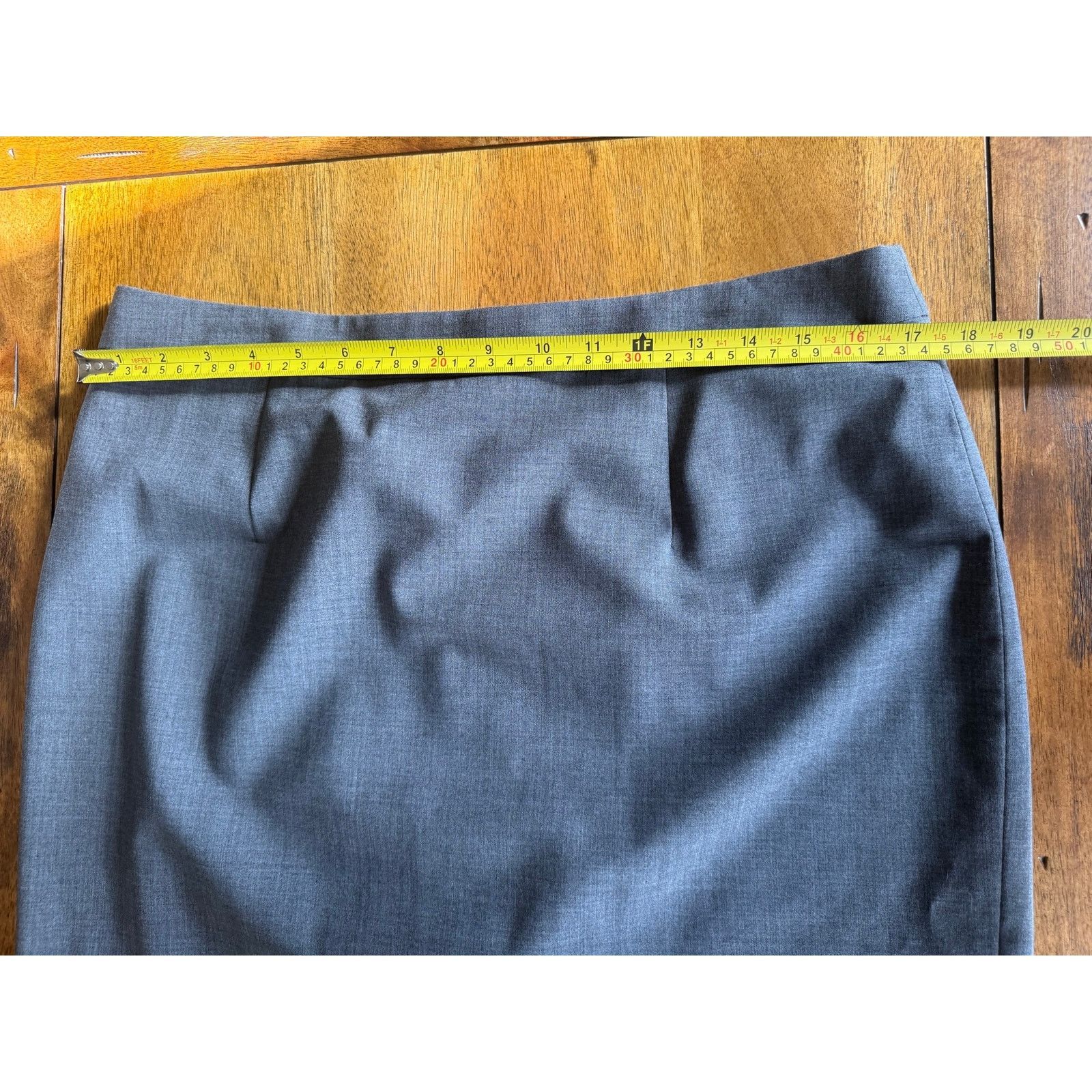 Brooks Brothers Brooks Brothers 346 Tollegno 1900 Wool Pencil Skirt Size 12 Size 34" / US 12 / IT 48 - 6 Thumbnail