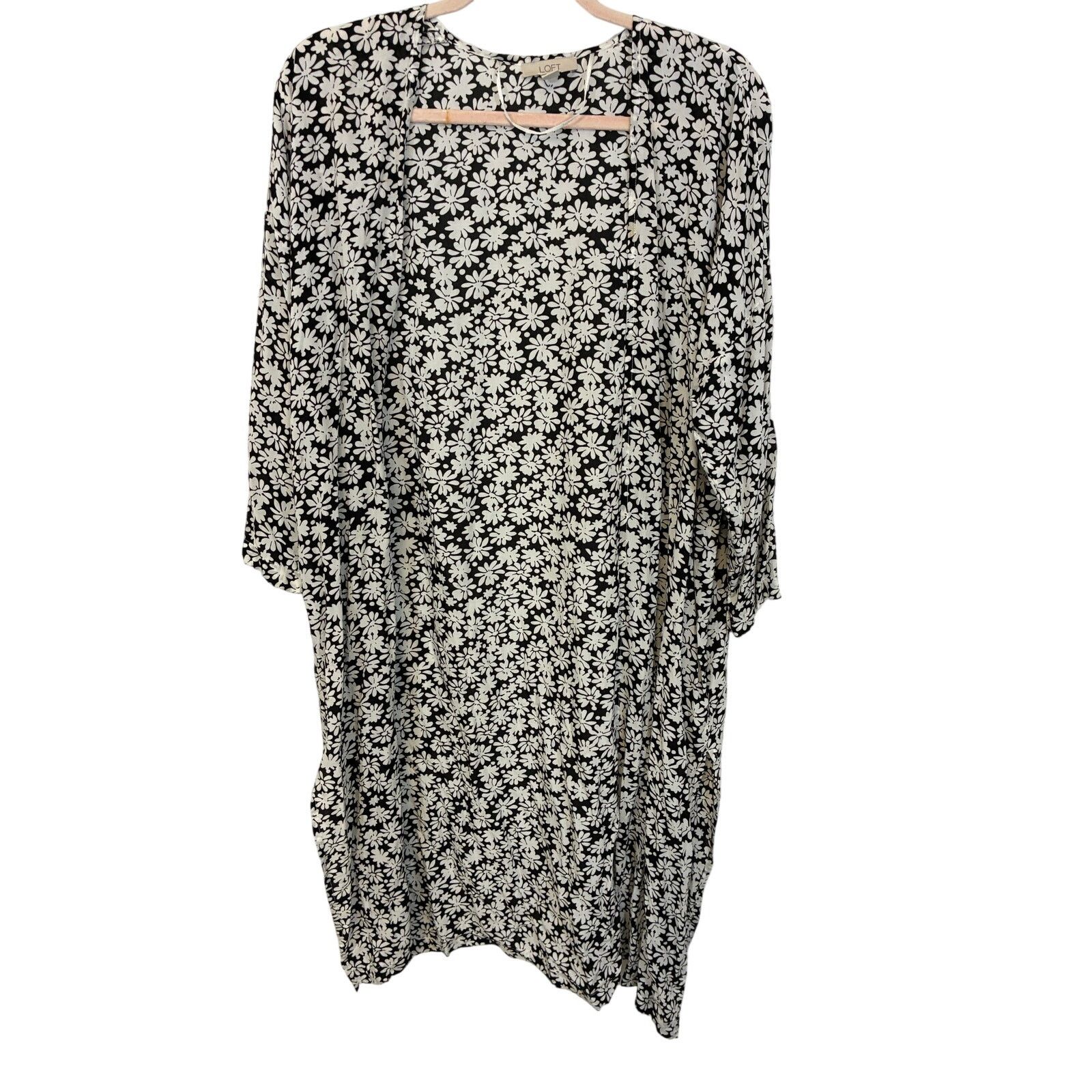 Loft LOFT Daisy Floral Cardigan Open Front Layering Top M/L Size M / US 6-8 / IT 42-44 - 1 Thumbnail