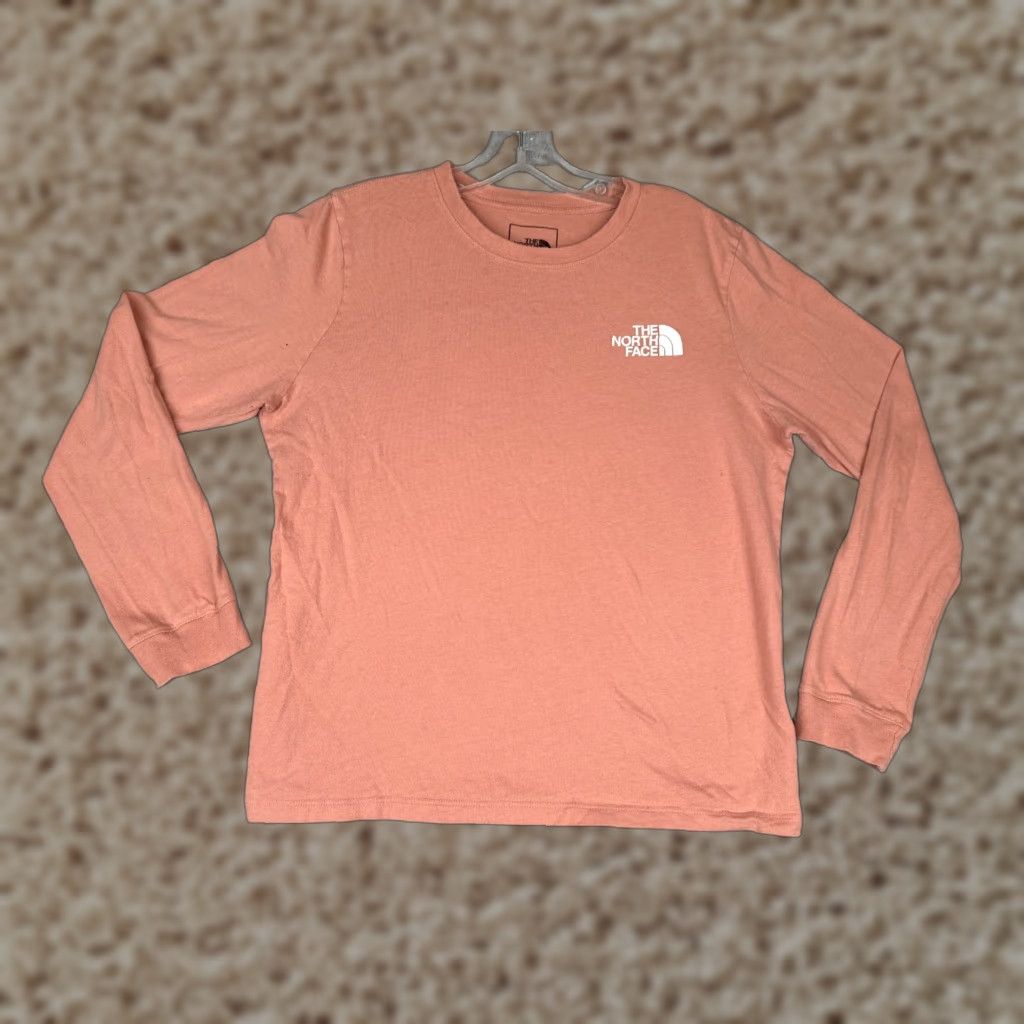 The North Face The North Face Shirt Women Medium Pink Long Sleeve Crew Neck 100% Cotton Size M / US 6-8 / IT 42-44 - 1 Thumbnail