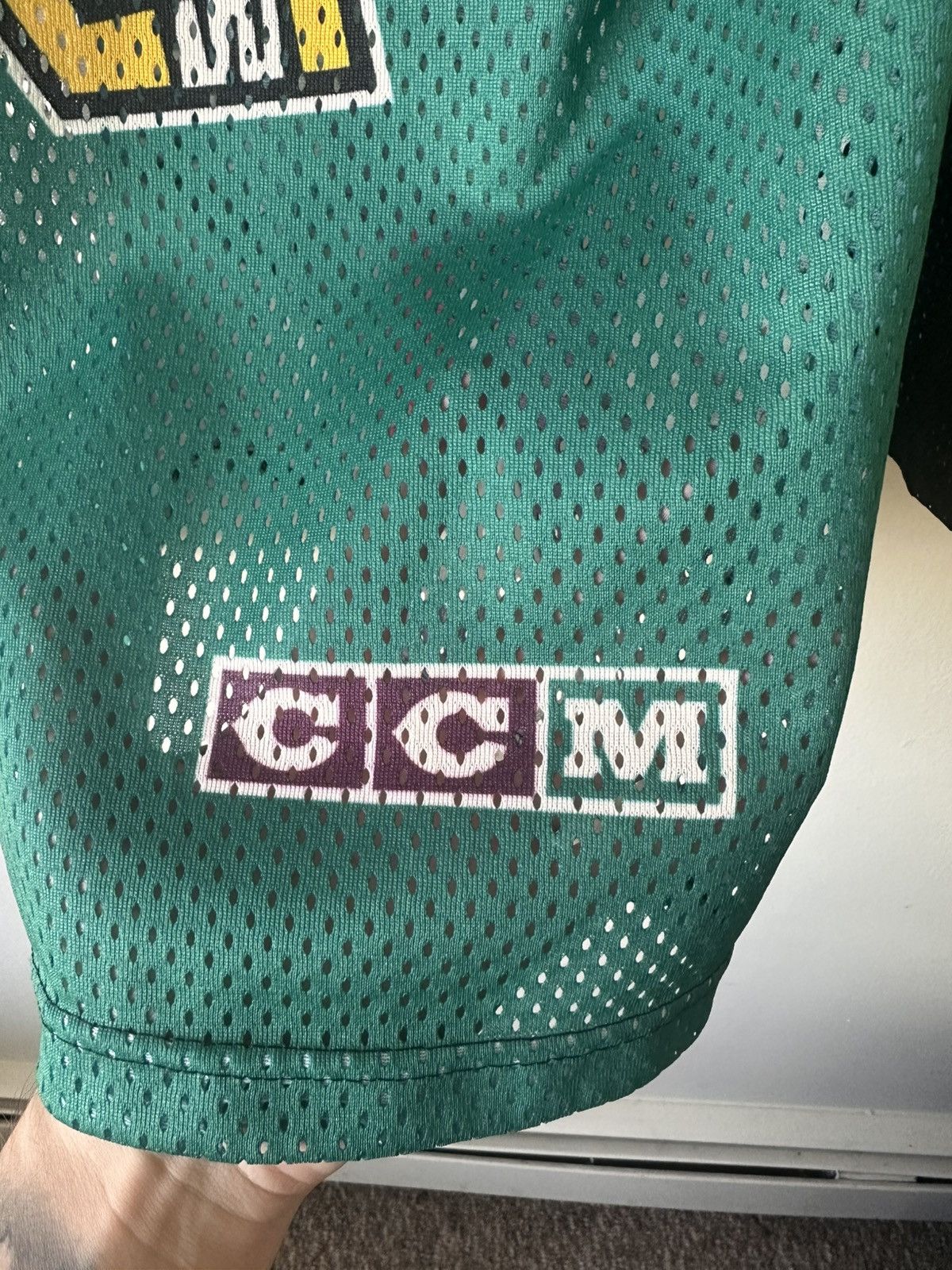 Ccm Vintage Anaheim Mighty Ducks Disney NHL All Over Print CCM Size US S / EU 44-46 / 1 - 5 Thumbnail