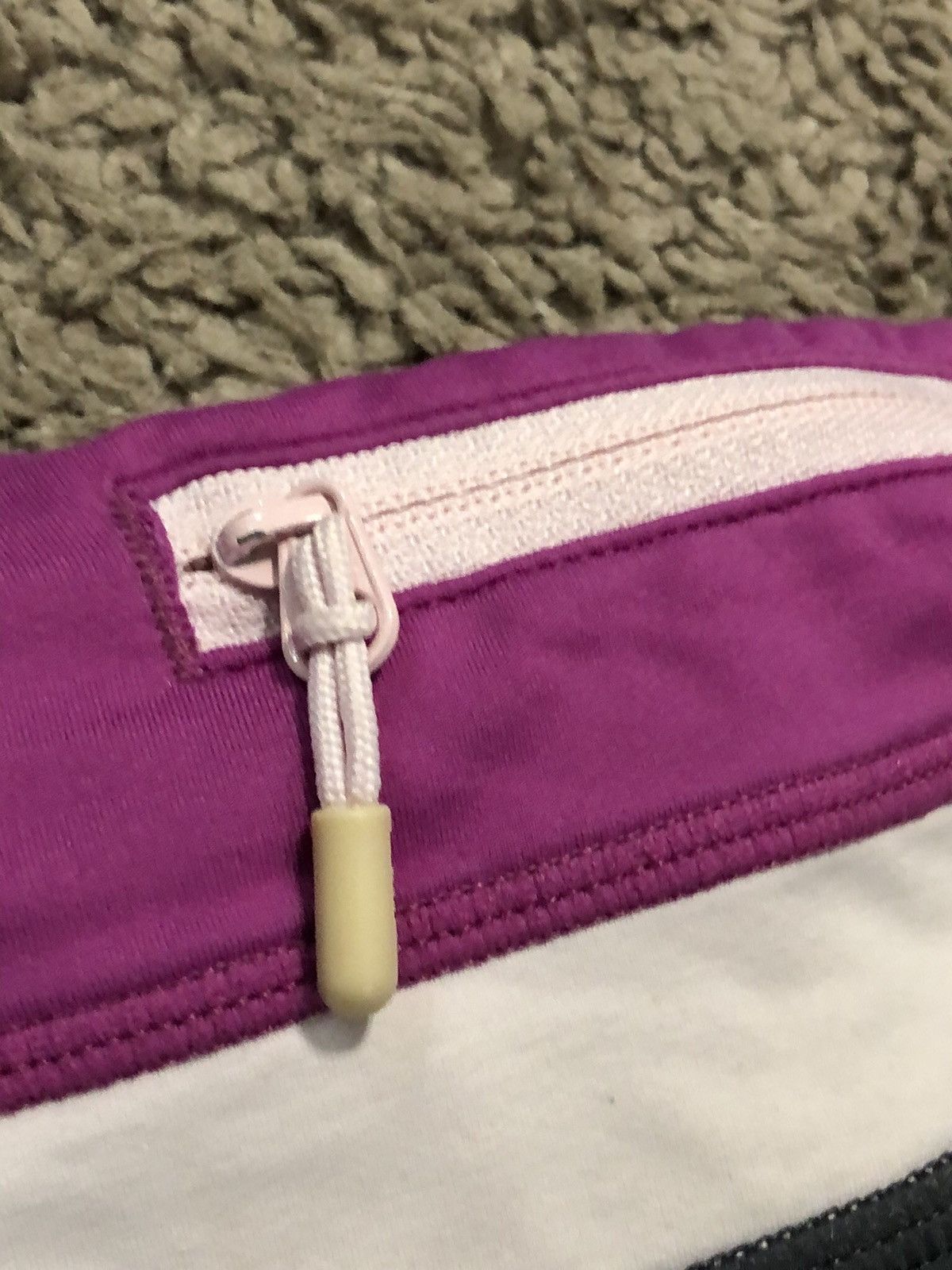 Lululemon Lululemon Shorts Size 28" / US 6 / IT 42 - 3 Thumbnail