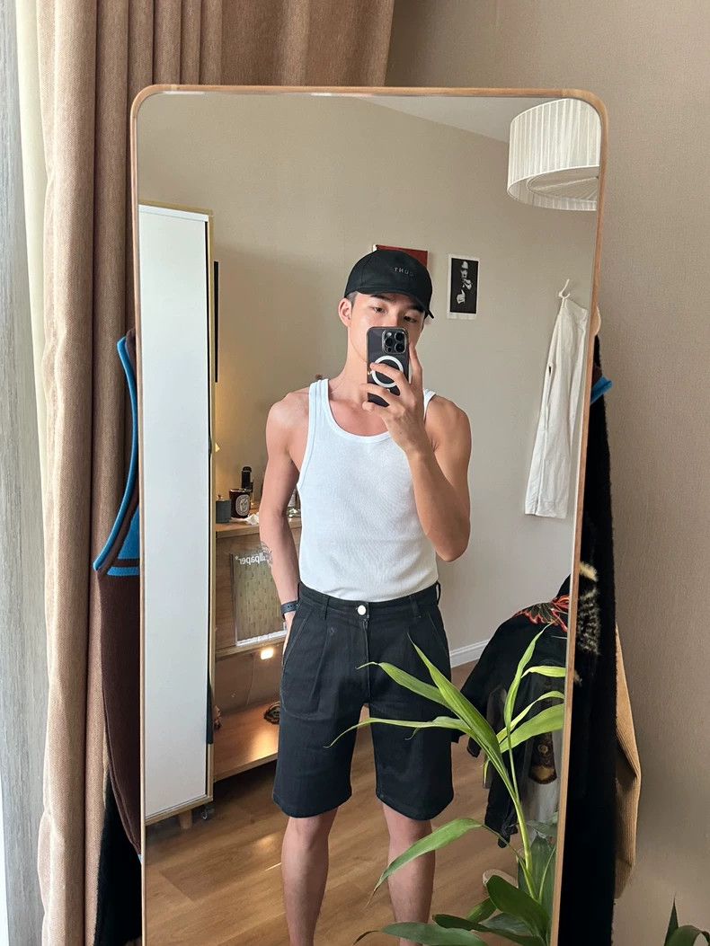 Raf Simons Raf simons Classic black and white LOGO black denim shorts Size US 28 / EU 44 - 6 Thumbnail