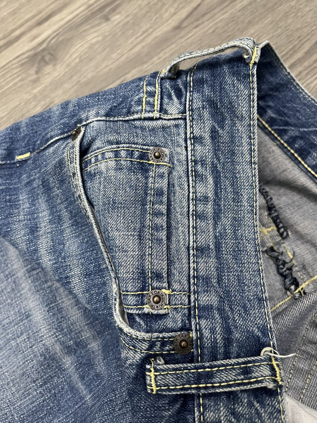 Japanese Brand 🇯🇵Vtg Takeo Kikuchi Koi jeans 🇯🇵 Size US 35 - 9 Thumbnail