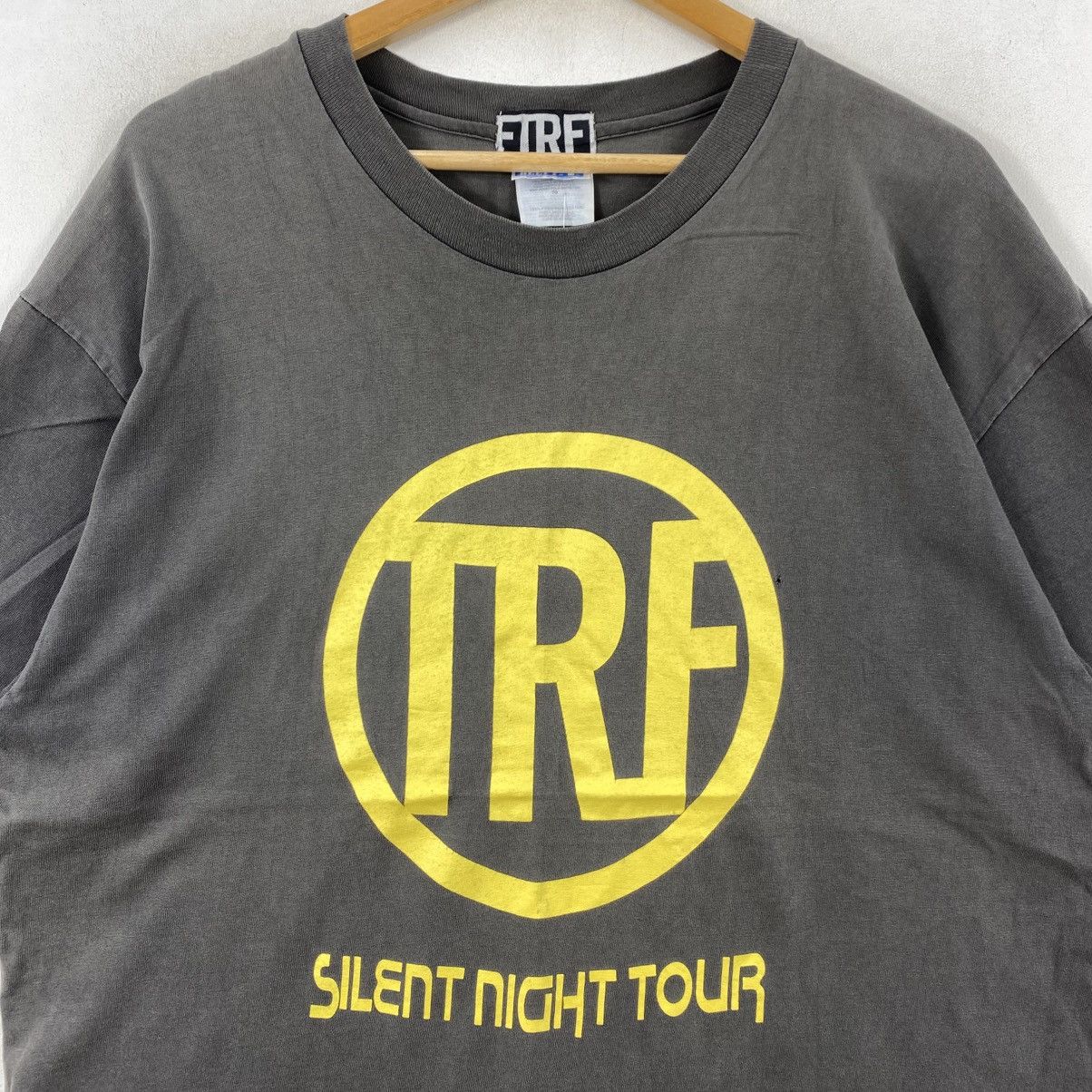 Band Tees Vintage 1996 TRF Silent Night Tour Staff Shirt Hanes XL Size US XL / EU 56 / 4 - 4 Thumbnail