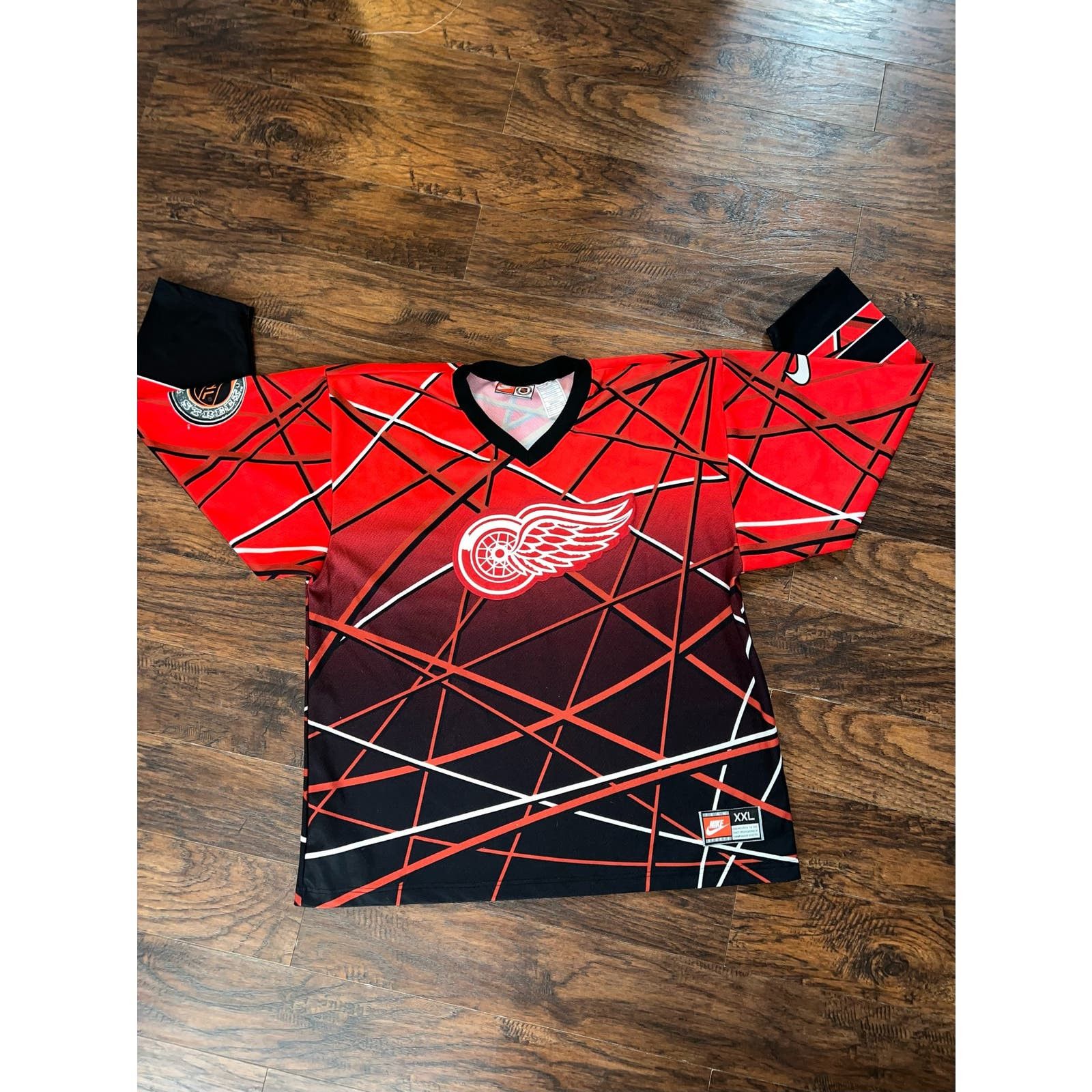 image of Nhl 90's Made Usa Nike Sports Detroit Red Wings, Men's (Size 2XL)