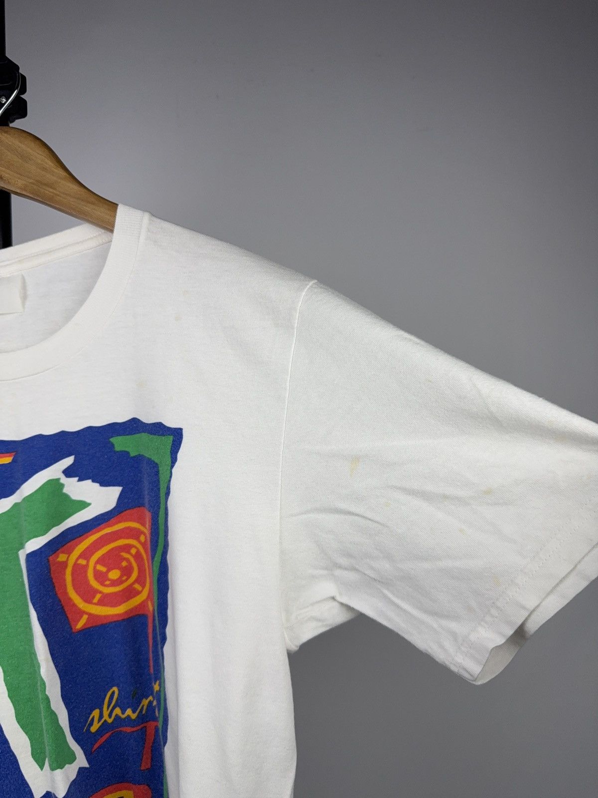 Vintage Vintage RETRO 90s Colchester Institute Art Graphic T-Shirt Size US M / EU 48-50 / 2 - 6 Thumbnail