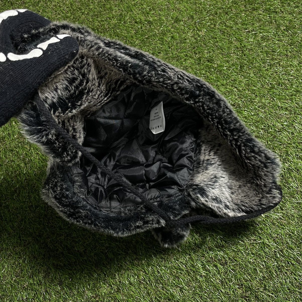 Vintage Vintage Y2K Fuzzy Ushanka Beanie Alt Grunge Slim Washed OS Size ONE SIZE - 4 Thumbnail
