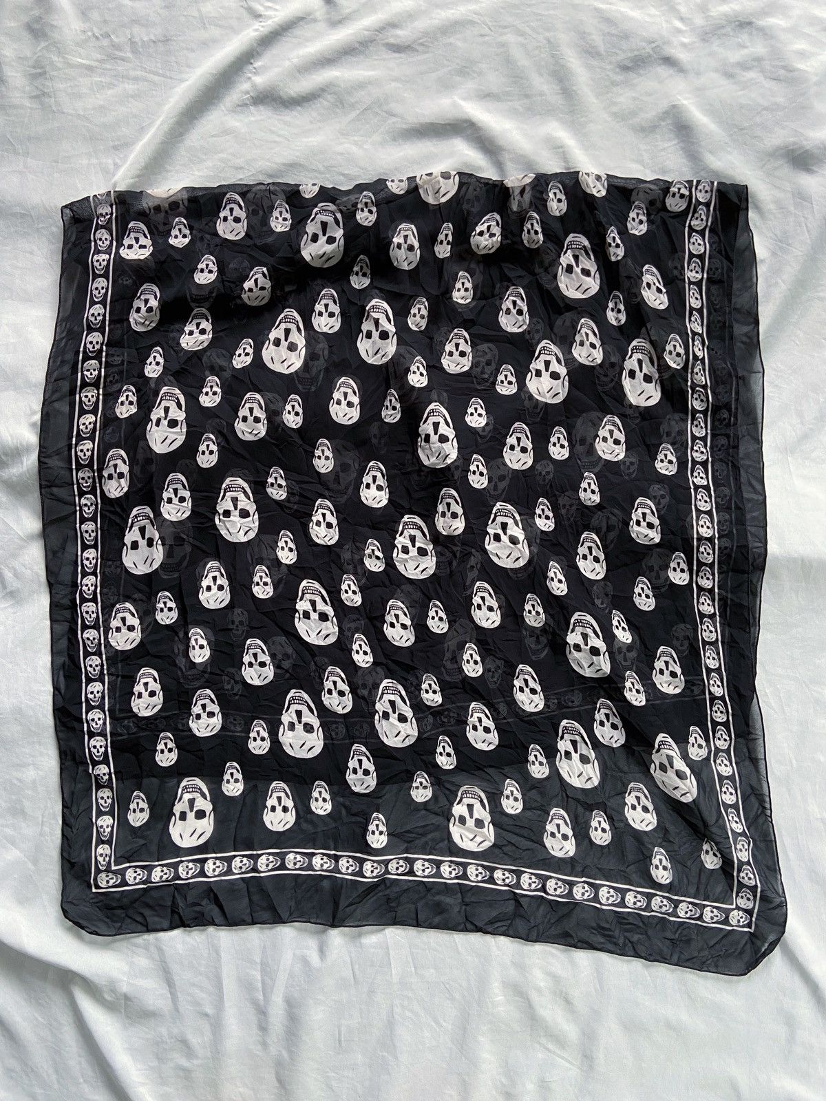 Japanese Brand BLACK SKULL SILK SCARF UKNOWN BRAND ifsixwasnine style Size ONE SIZE - 9 Thumbnail