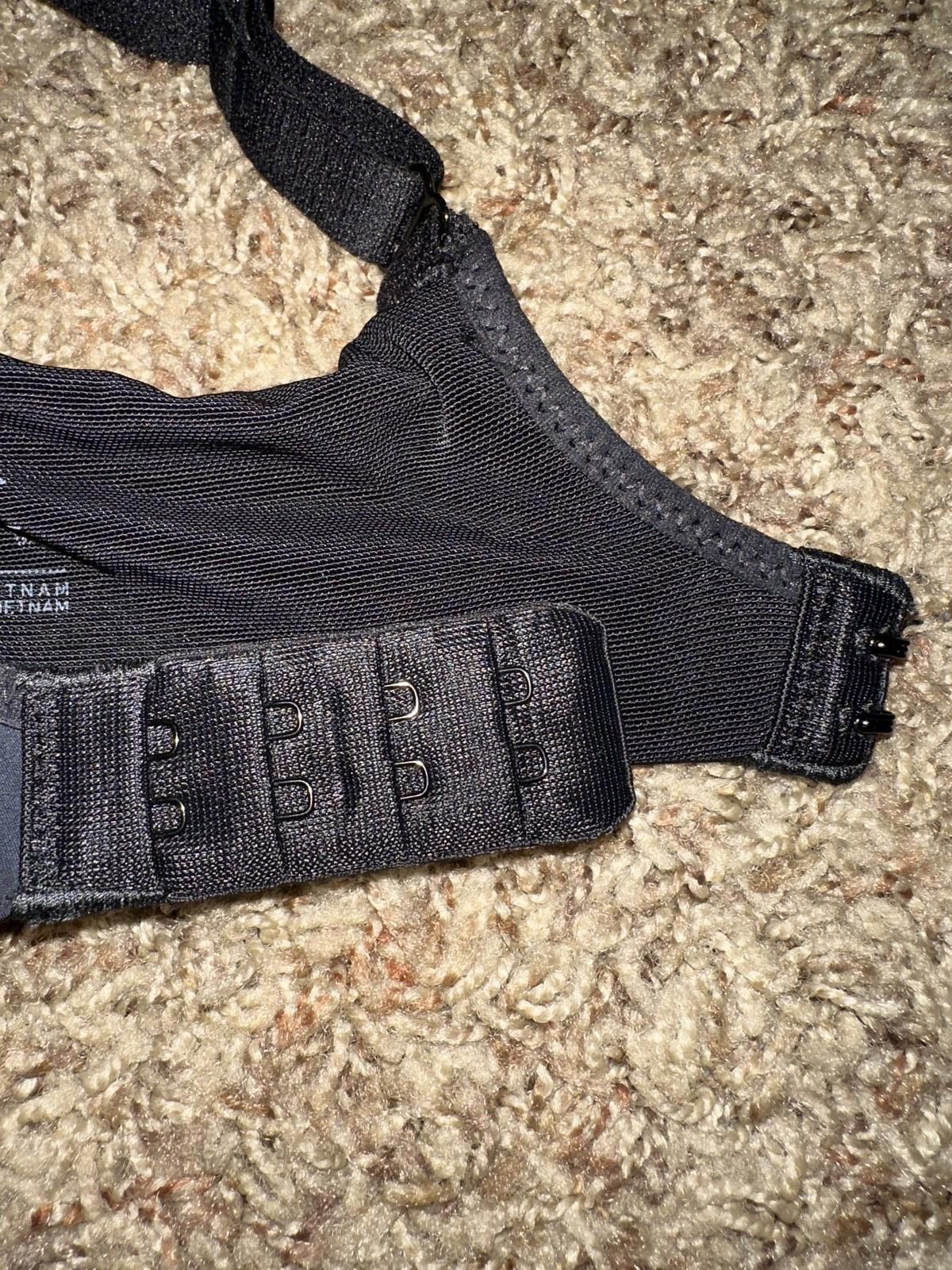 Nike Nike Sportswear Alpha Black/White Women's Sports Bra Size ONE SIZE - 10 Thumbnail