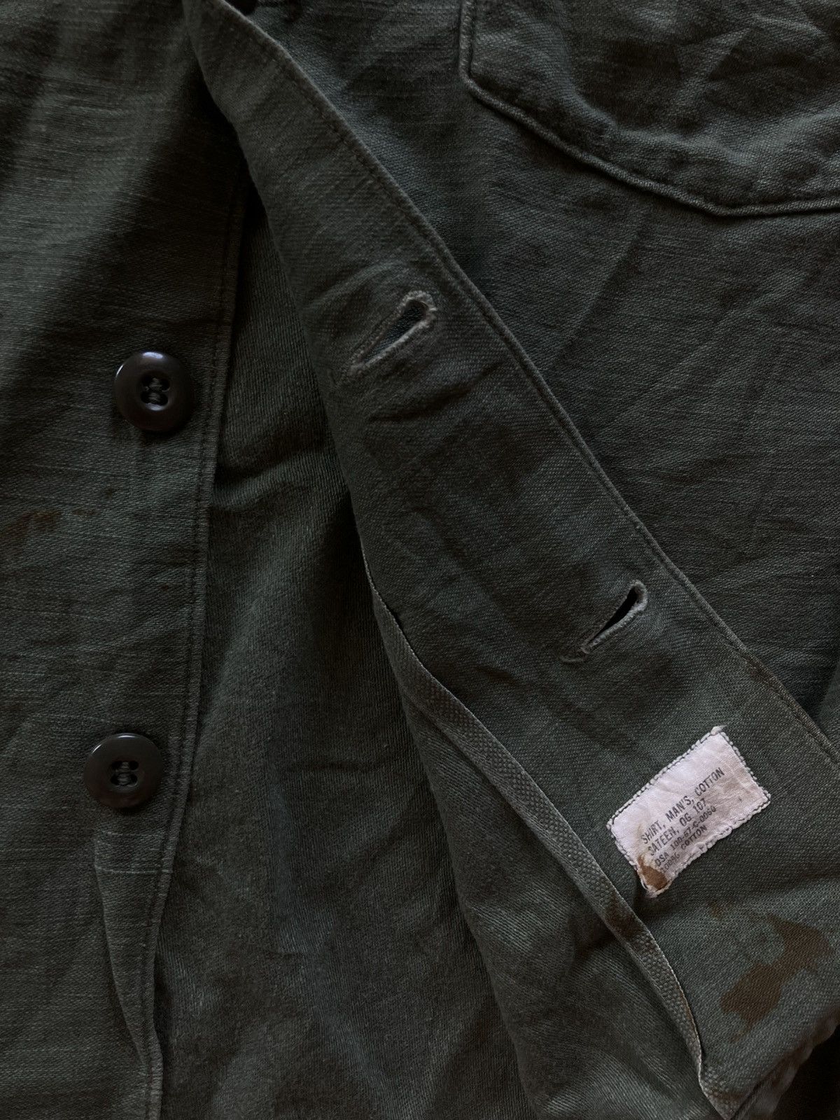 Other 1967 Vietnam Prisoner of War POW Us army cut off shirt Size US M / EU 48-50 / 2 - 5 Thumbnail
