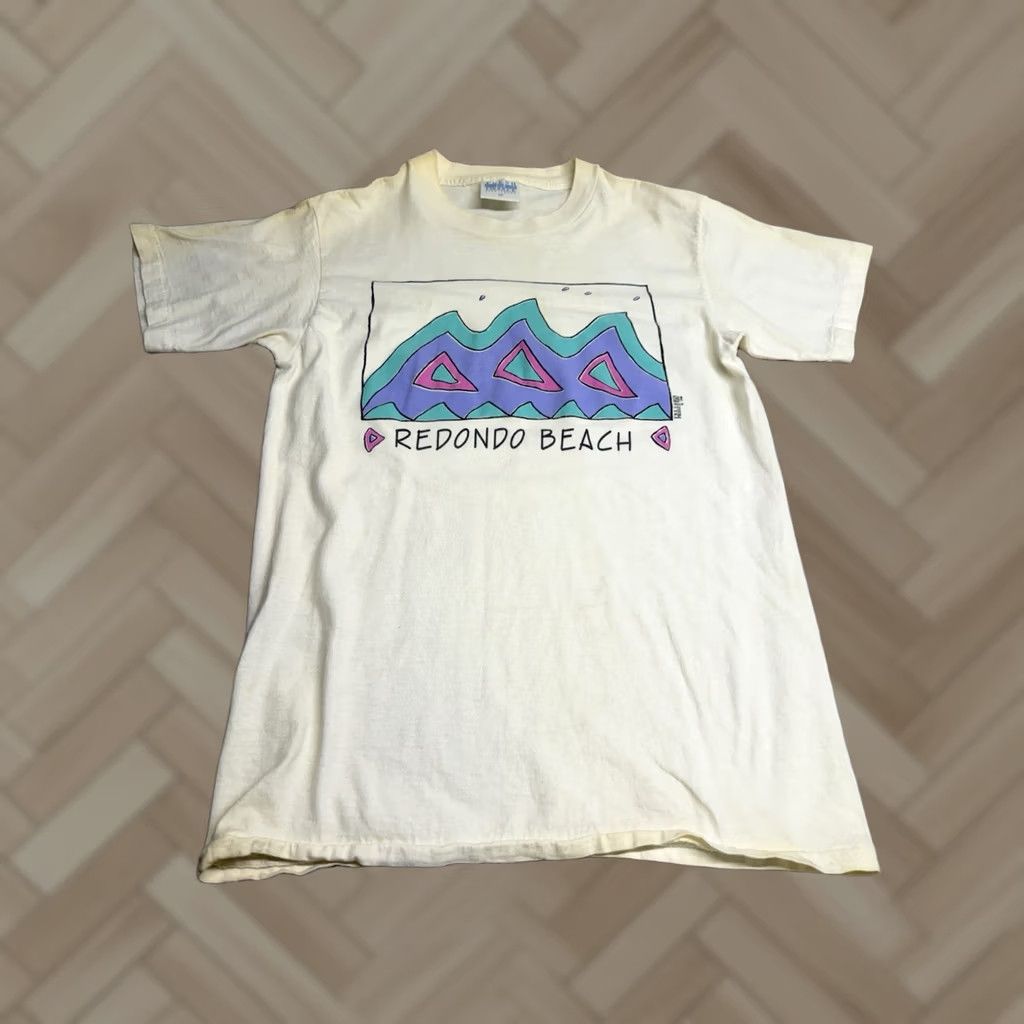 Vintage Fresh Produce Vintage 90s Redondo Beach T-Shirt Single Stitch USA Made M White Short Sleeve Mens Shirt California 90s Size US M / EU 48-50 / 2 - 1 Thumbnail