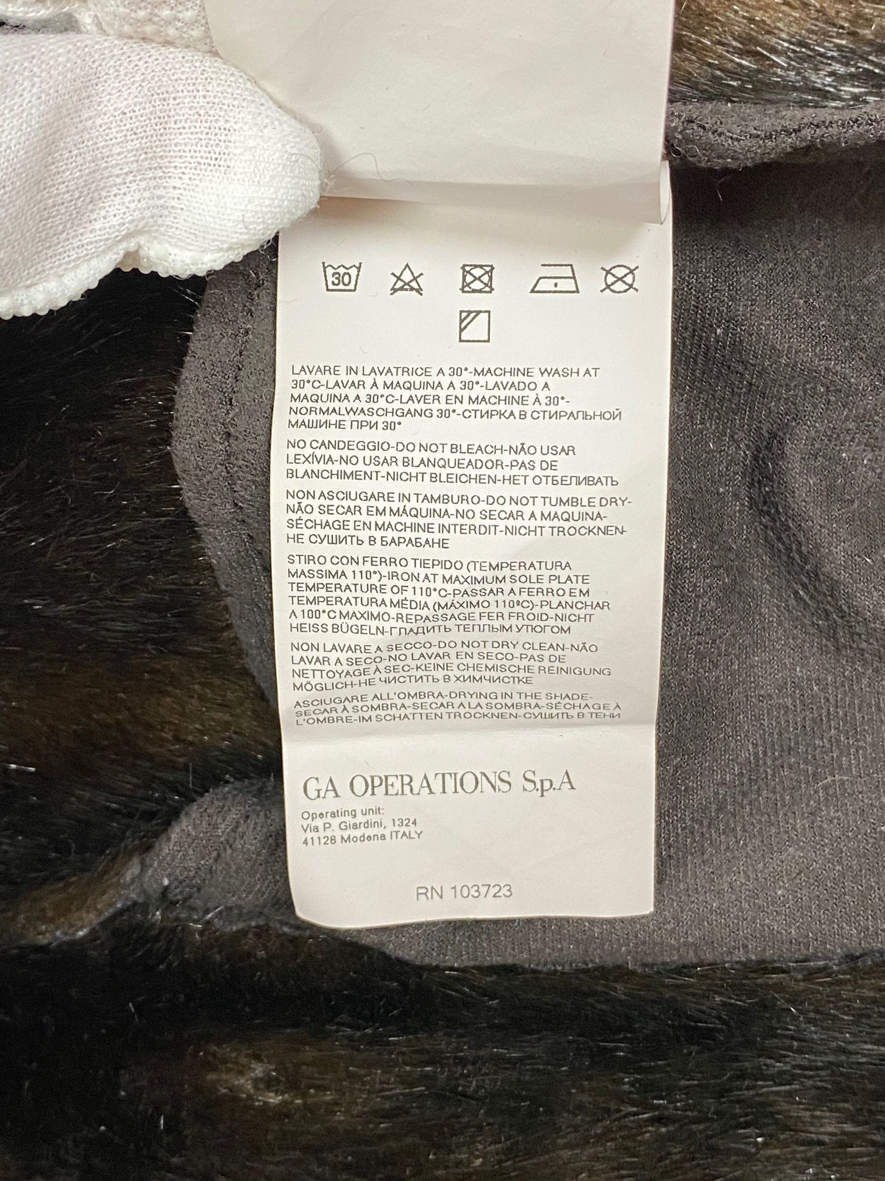 Armani Armani Reversible Faux Fur Coat size US 4 Size S / US 4 / IT 40 - 15 Thumbnail