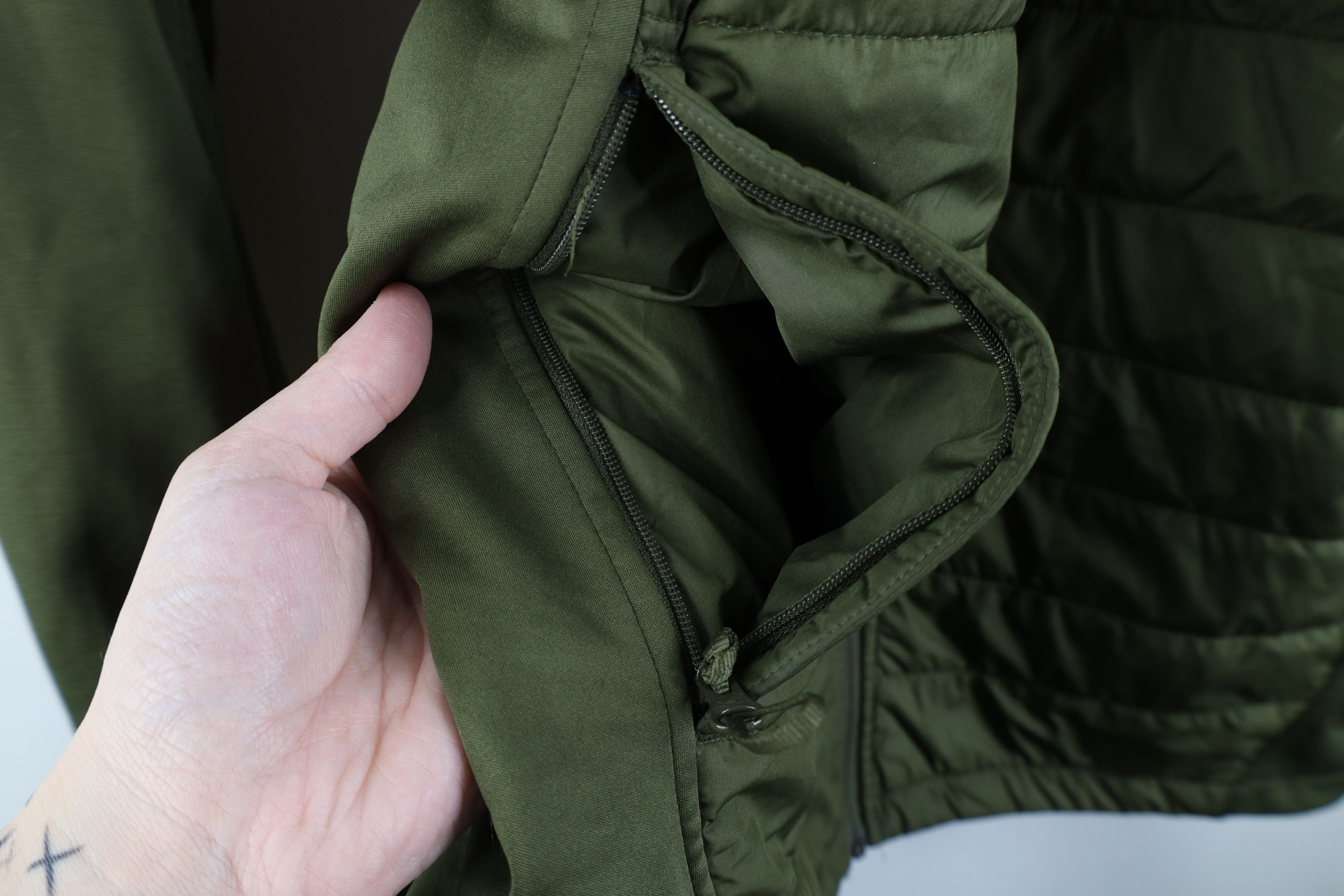 Under Armour × Vintage Under Armour Storm Infrared Cold Gear Hooded Jacket Green Size US L / EU 52-54 / 3 - 9 Thumbnail