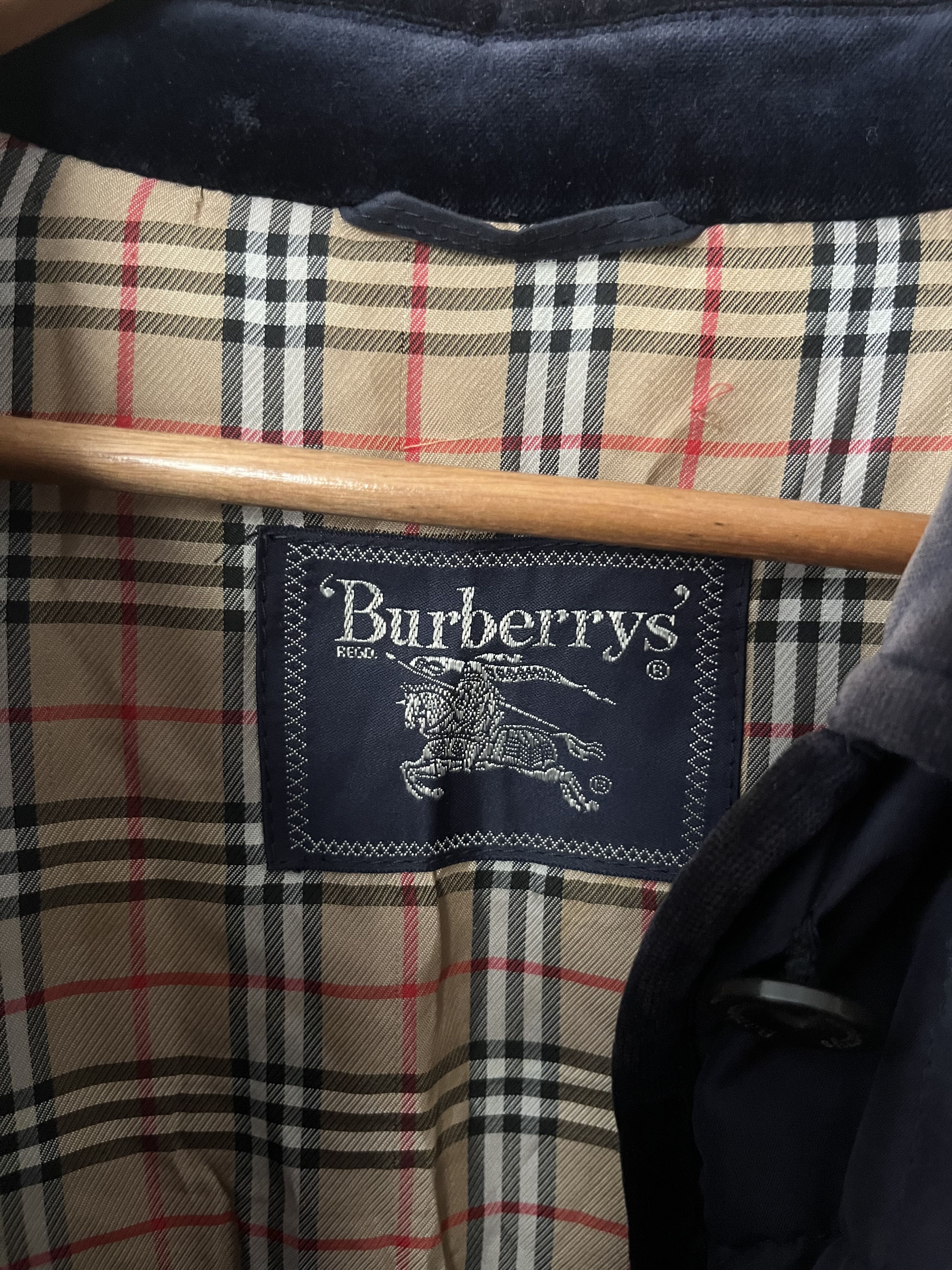 Burberry Burberry Quilted Jacket Womens size L-XL Nova Check Size L / US 10 / IT 46 - 8 Thumbnail