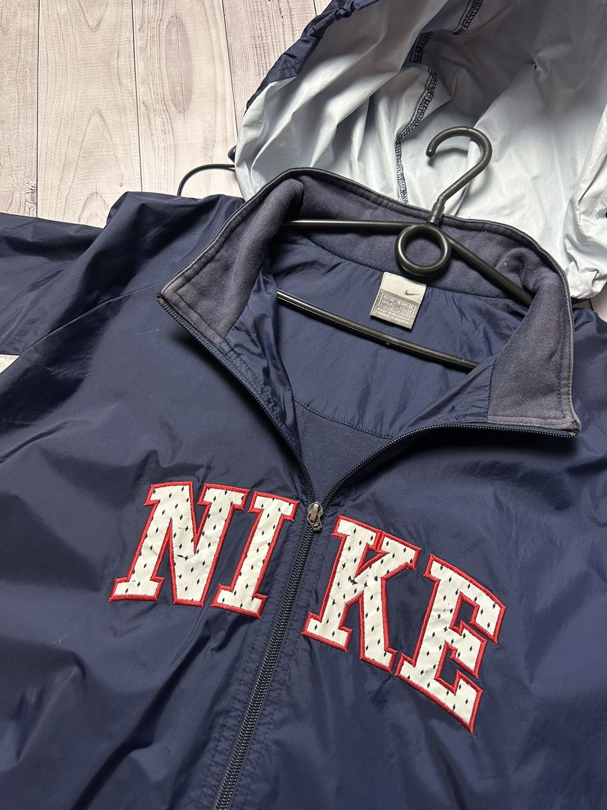Nike × Vintage Vintage Nike jacket size XL big logo Size US XL / EU 56 / 4 - 4 Thumbnail