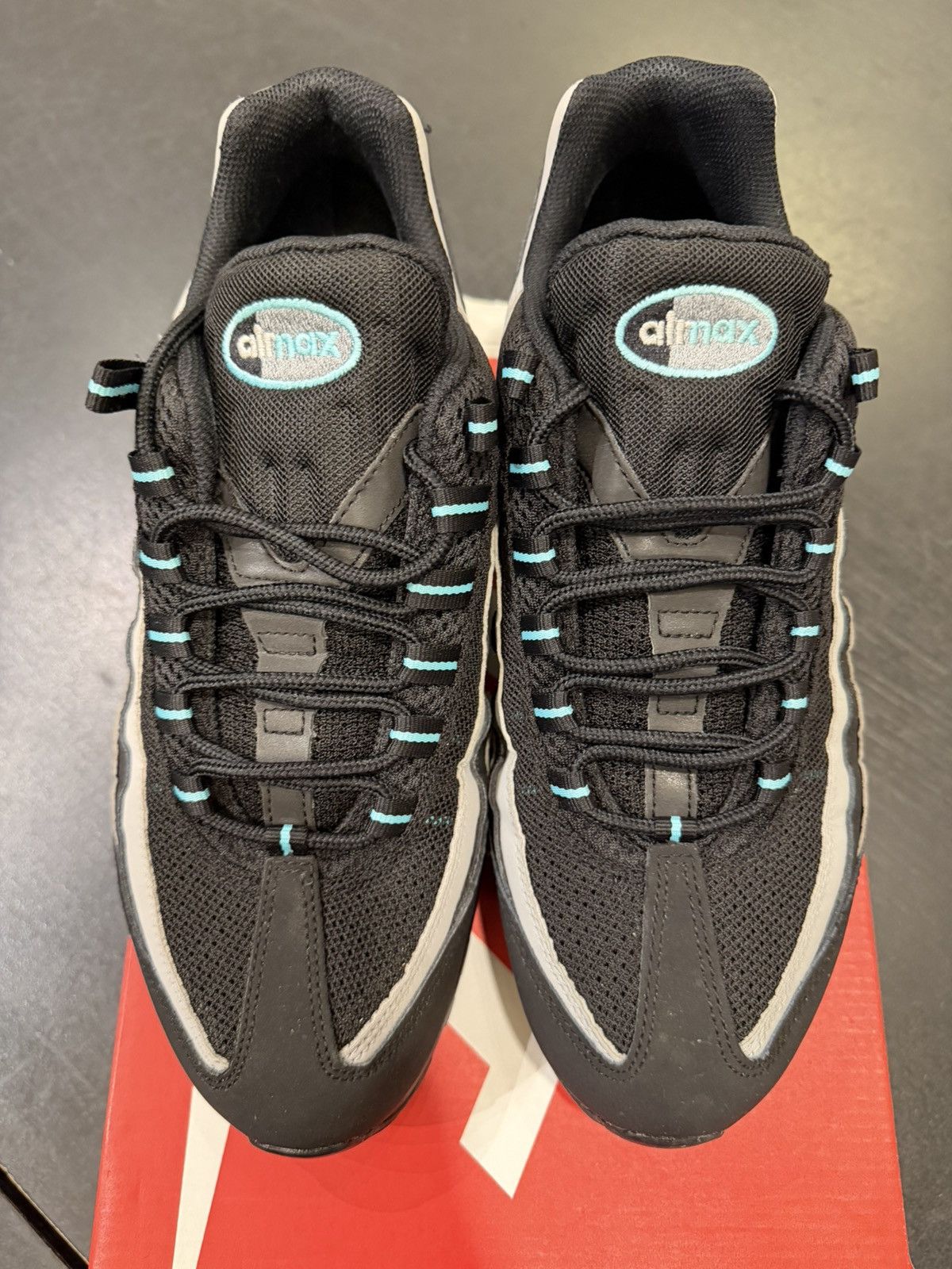 Nike Nike Air Max 95 ‘Black/Aurora Green’ Size US 10 / EU 43 - 4 Thumbnail