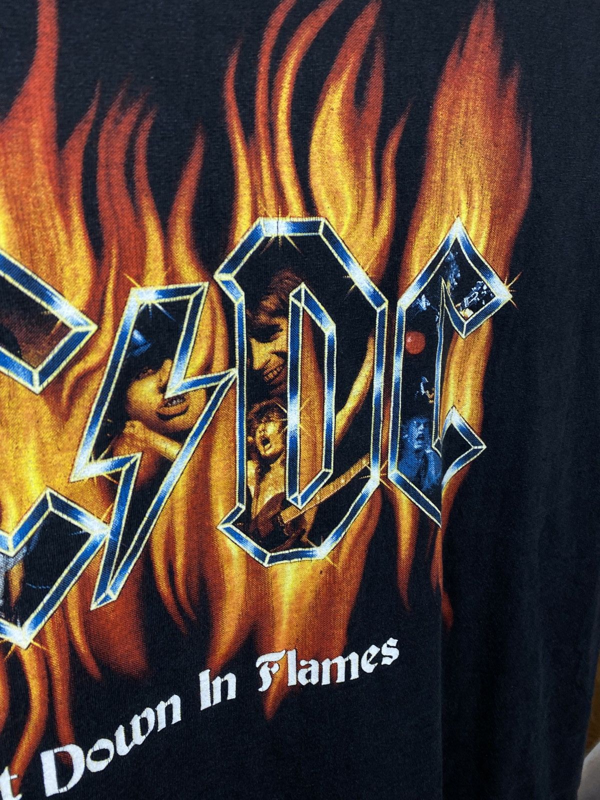 AC/DC 🎸Vintage 90s T-Shirt AC/DC Shot Down In Flames Rock Tee🎸 Size US L / EU 52-54 / 3 - 8 Thumbnail