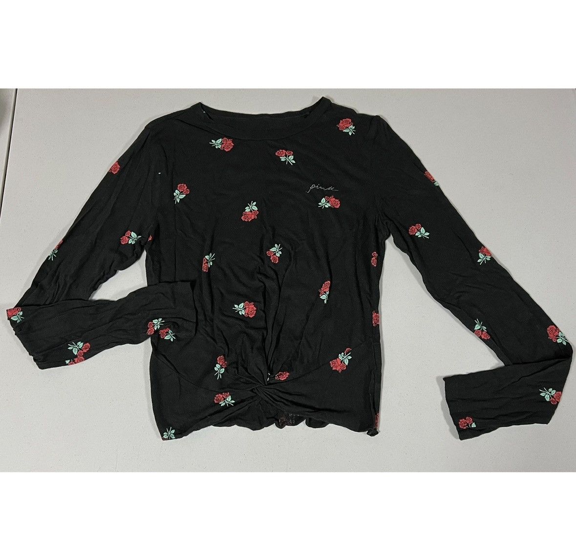 Victoria's Secret PINK Rose Floral Graphic Tee T-Shirt Top Blouse Size XS 🌹 Size XS / US 0-2 / IT 36-38 - 1 Thumbnail