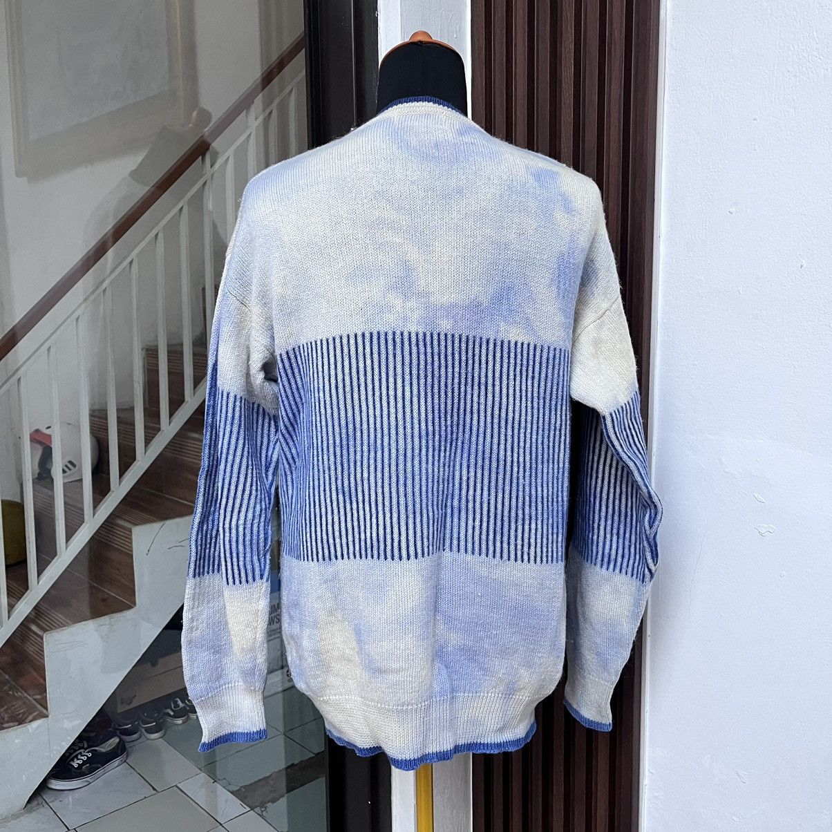 Yves Saint Laurent 💸Binding💸 Knitwear Yves Saint Laurent Pour Homme 100% Wool Size US L / EU 52-54 / 3 - 2 Thumbnail