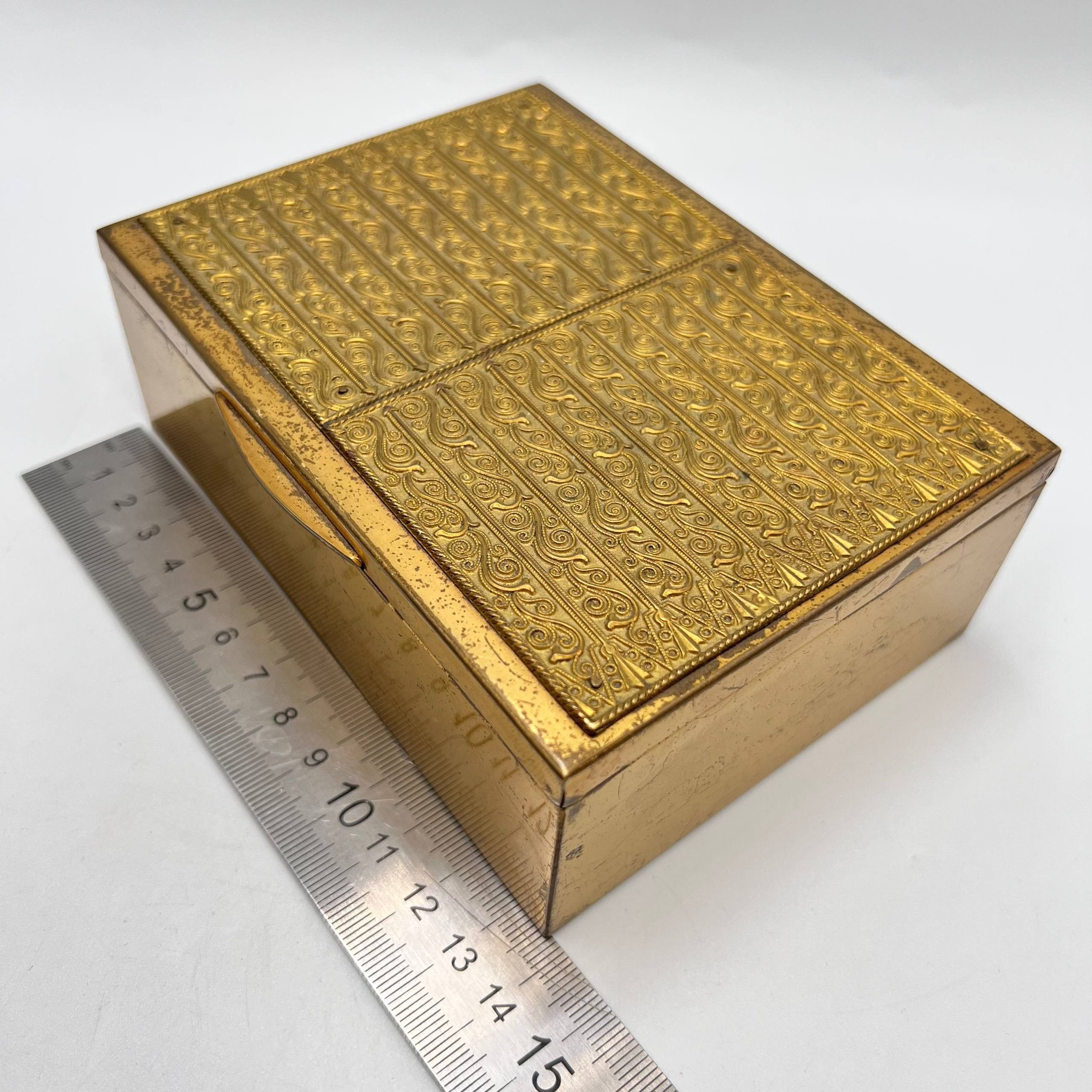 Vintage Erhard & Sohne Vintage Gilded Tin Metal Cigarette Box Set Size ONE SIZE - 7 Thumbnail
