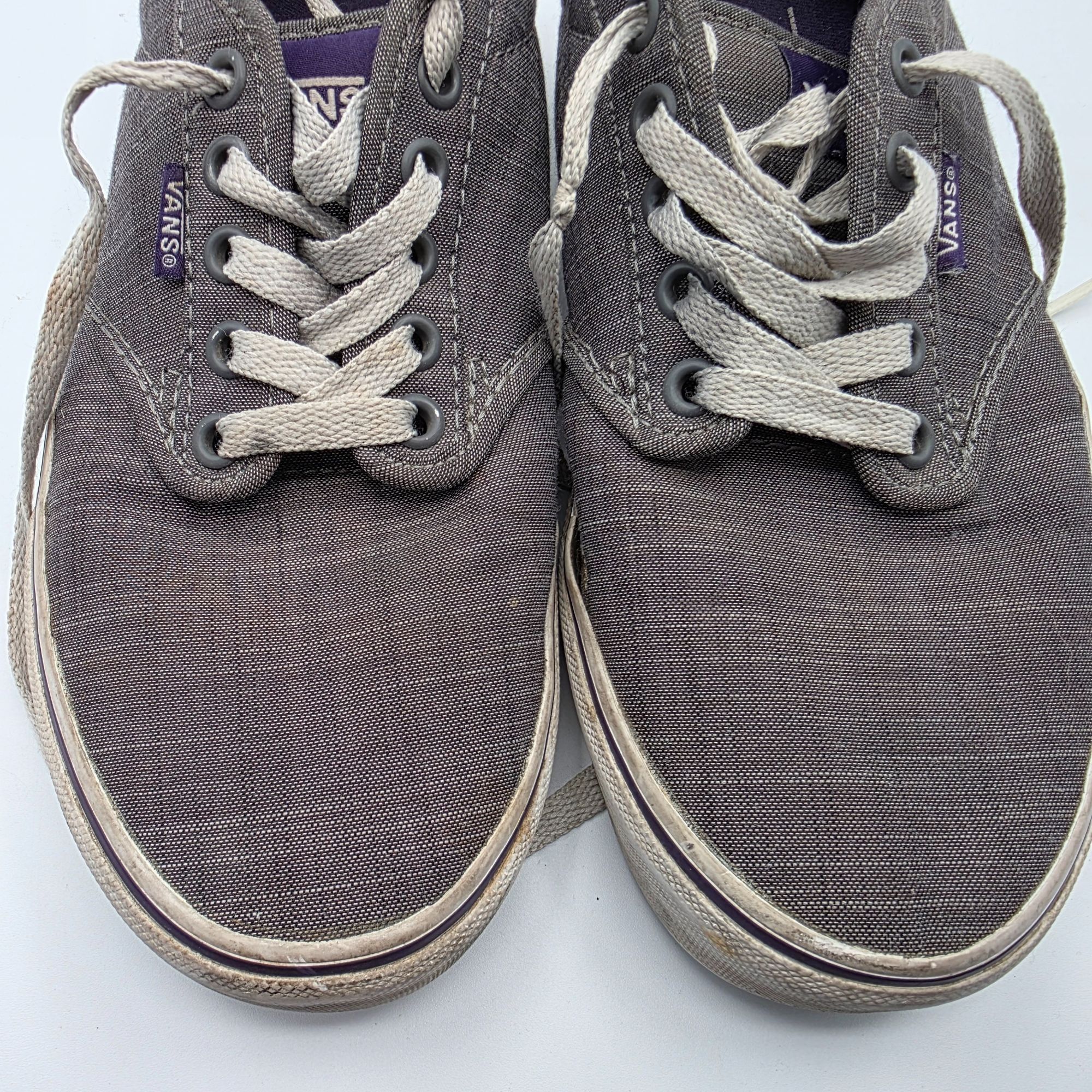 Vans Vans Atwood Womens Size 8 Gray Purple Sneaker Shoes Skateboa Size US 8 / EU 41 - 10 Thumbnail