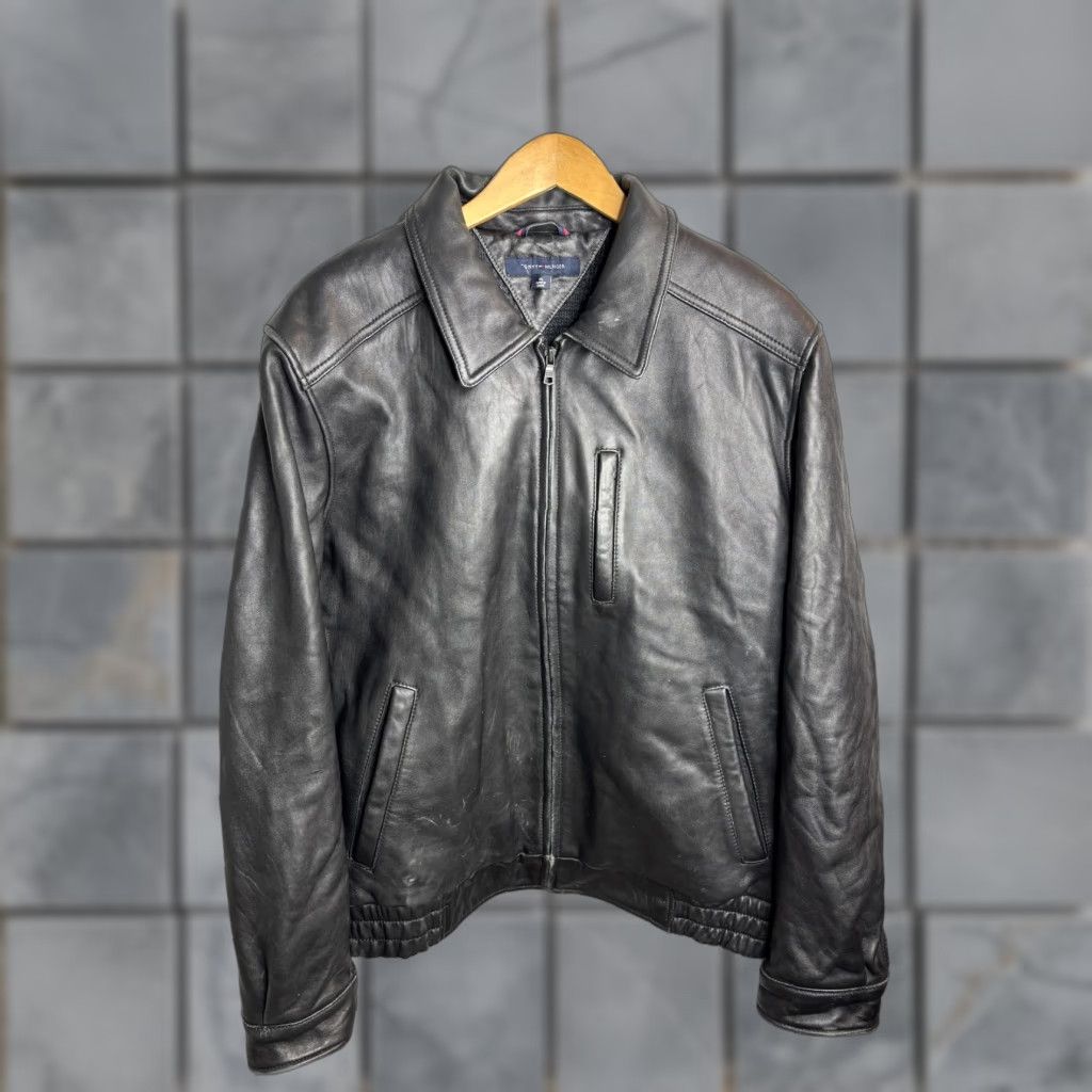 Tommy Hilfiger VINTAGE Tommy Hilfiger Genuine Leather Jacket Mens XL Black Full Zip Bomber Lined Coat Size US XL / EU 56 / 4 - 1 Thumbnail