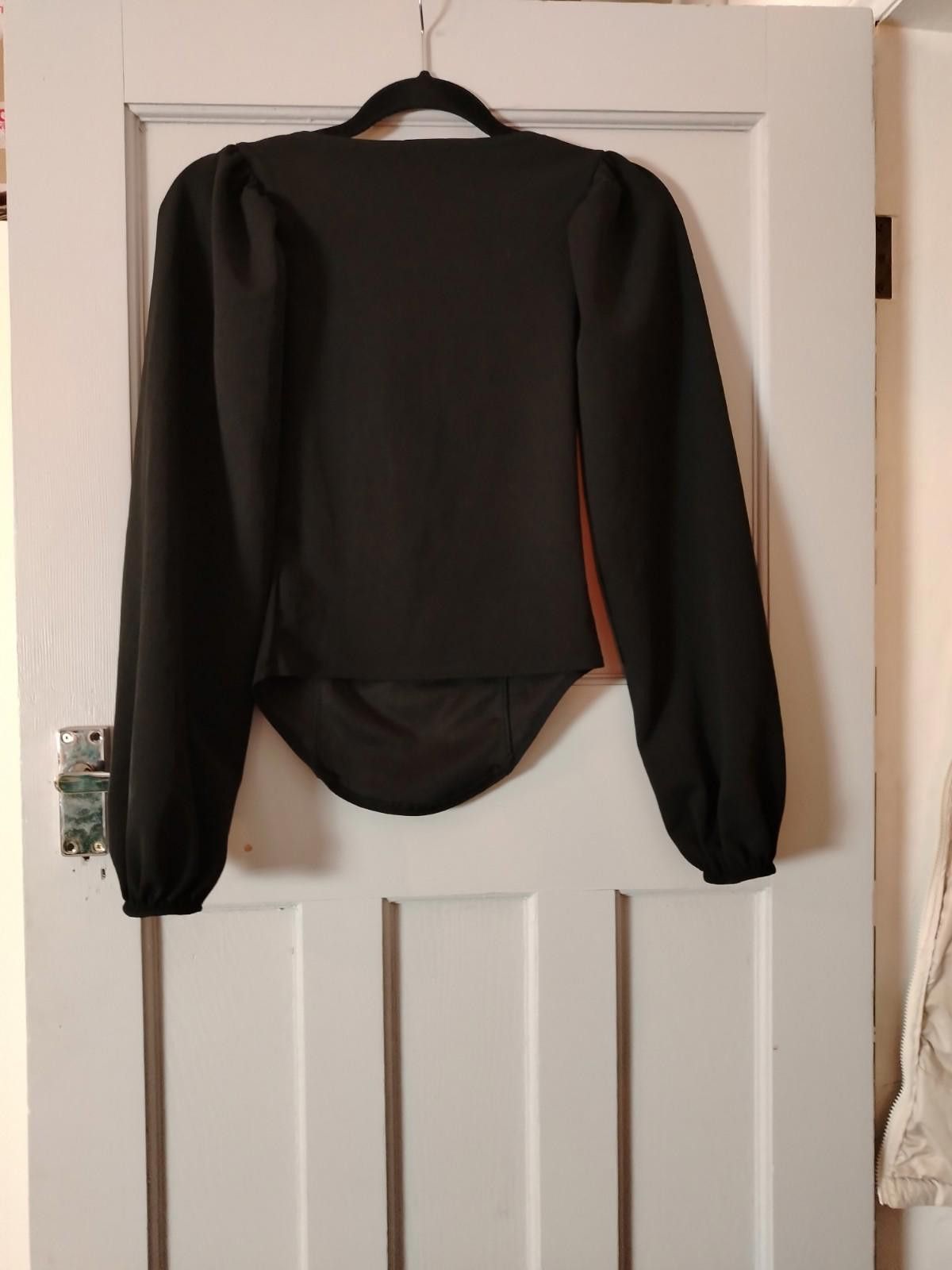 Boohoo Boohoo black square neck corset style long sleeve top uk6 Size XS / US 0-2 / IT 36-38 - 9 Thumbnail