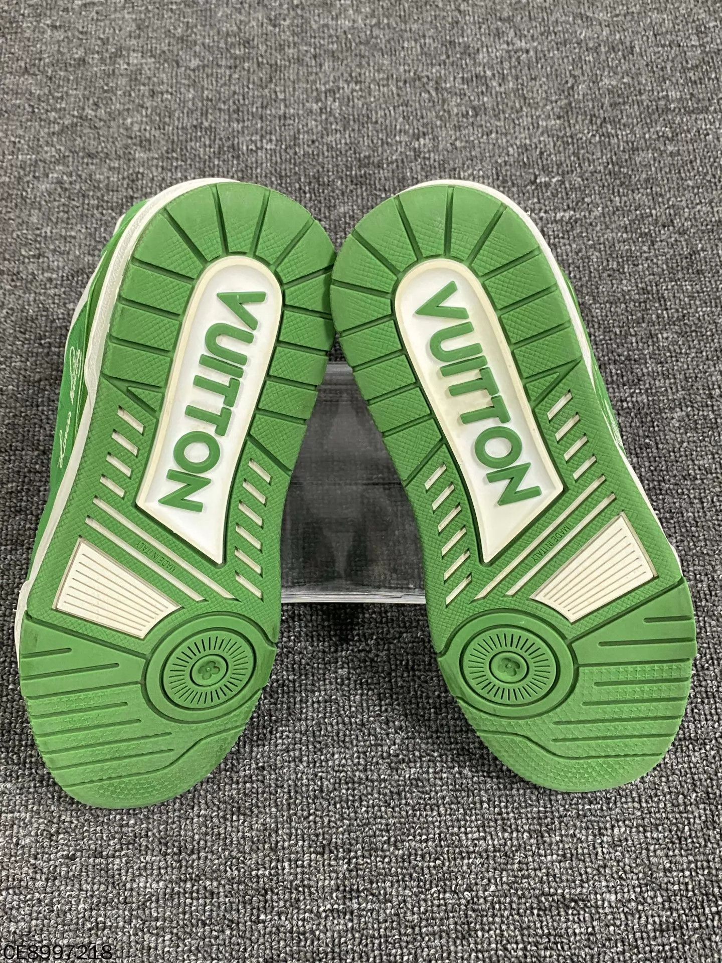 Louis Vuitton LV Green Embossed Full Print Trainer 98 New Wmns 37 Size US 5.5 / IT 35.5 - 6 Thumbnail