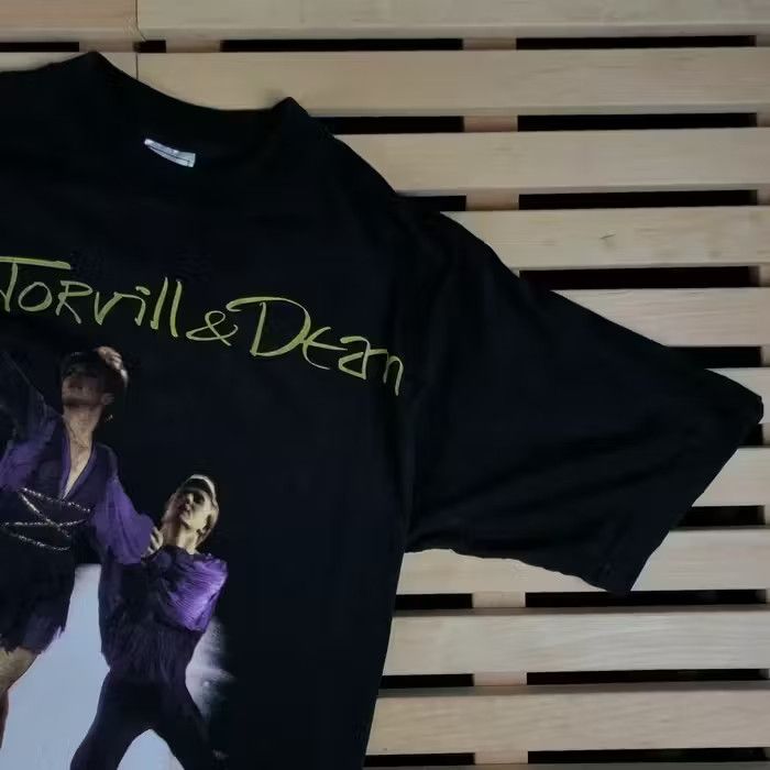 Band Tees × Vintage Vintage Torvill Dean 1995 World Tour Size M Face The Music Size US M / EU 48-50 / 2 - 2 Thumbnail