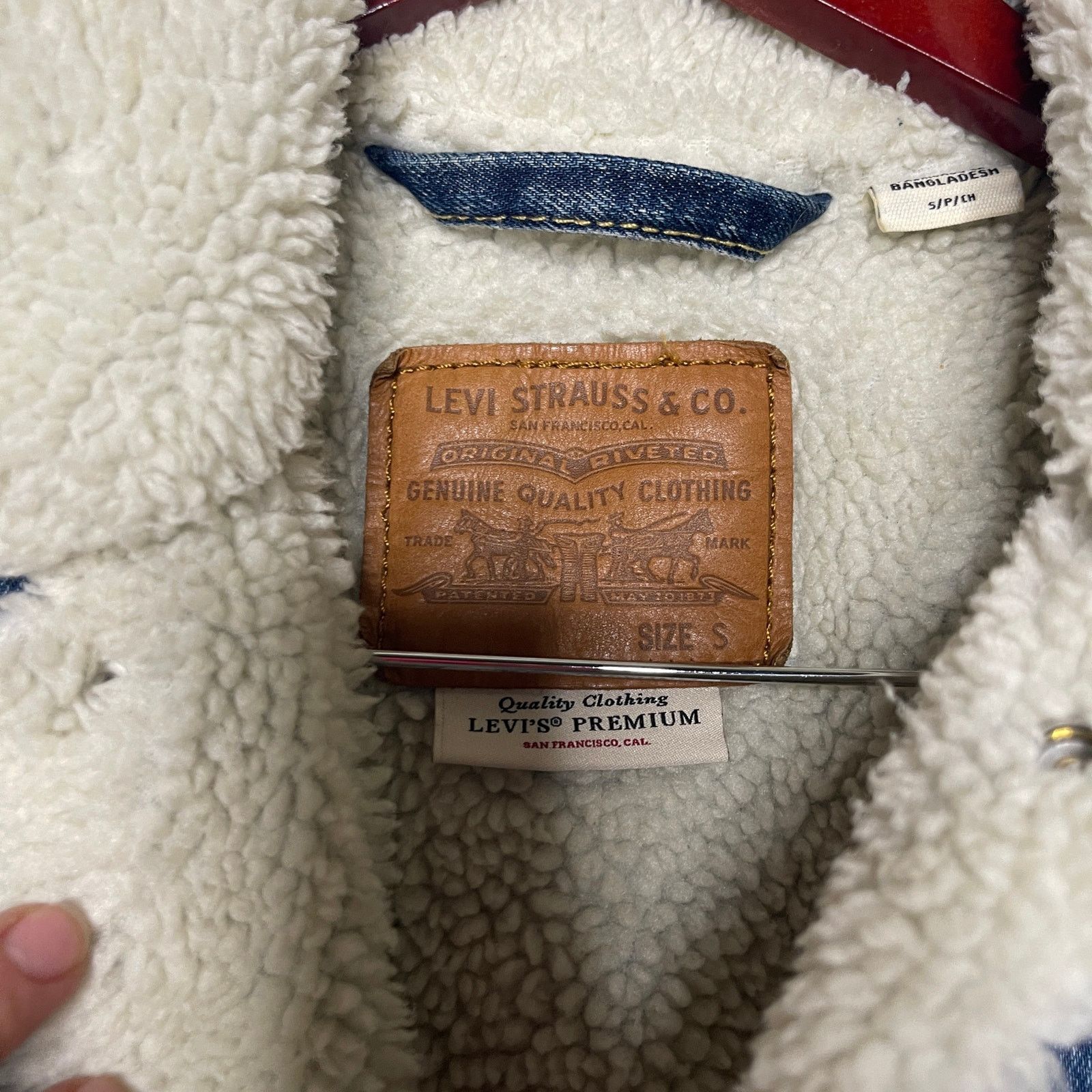 Levi's Levi’s TYPE III SHERPA TRUCKER DENIM JACKET SZ S Size US S / EU 44-46 / 1 - 3 Thumbnail