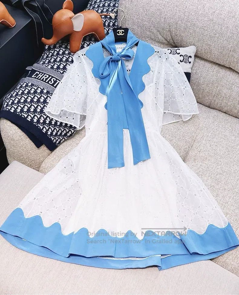 Valentino Valentino White blue side long-sleeved streamer dress Size M / US 6-8 / IT 42-44 - 1 Thumbnail