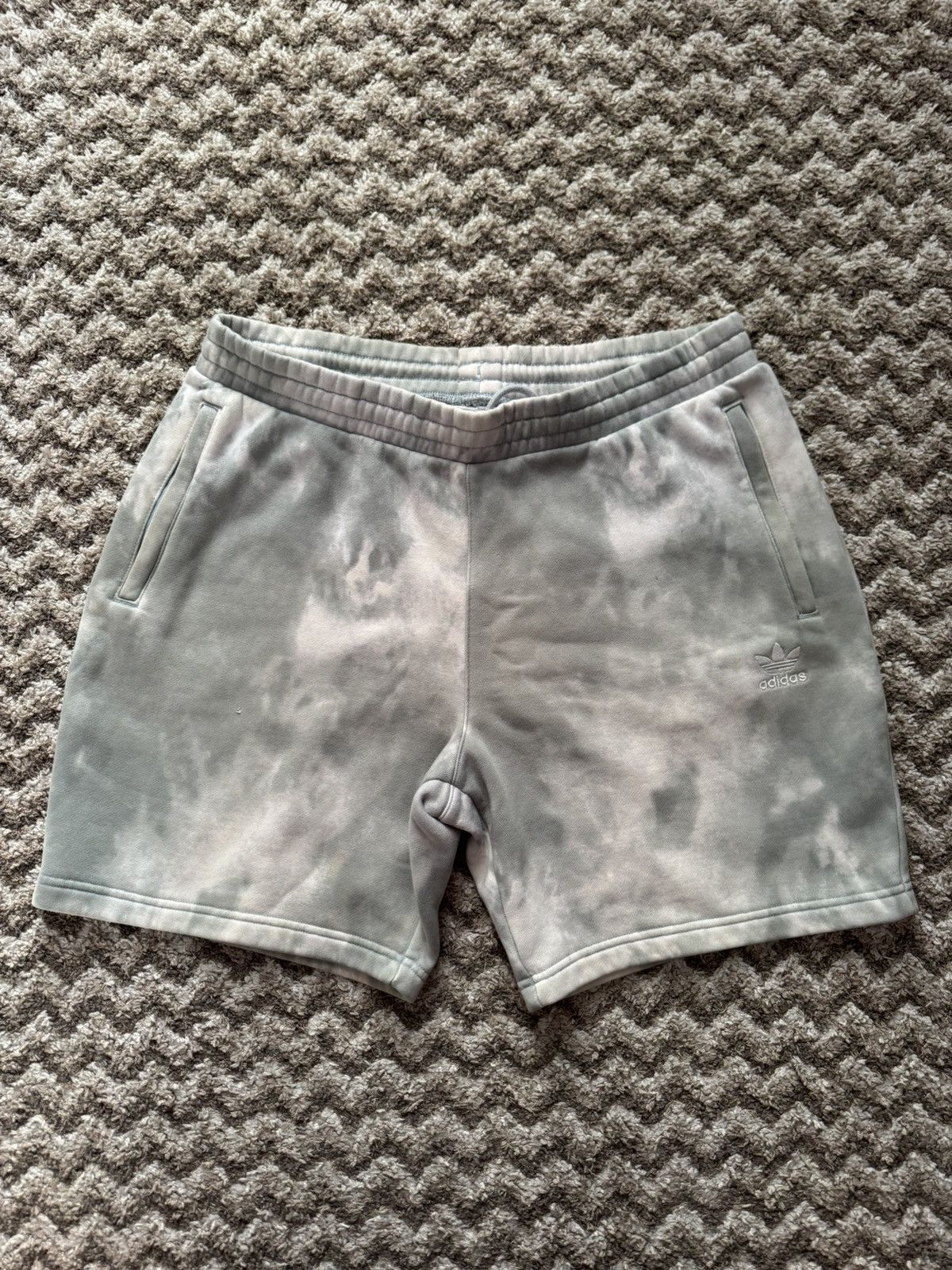 Adidas Adidas shorts Size US 40 / EU 56 - 1 Thumbnail