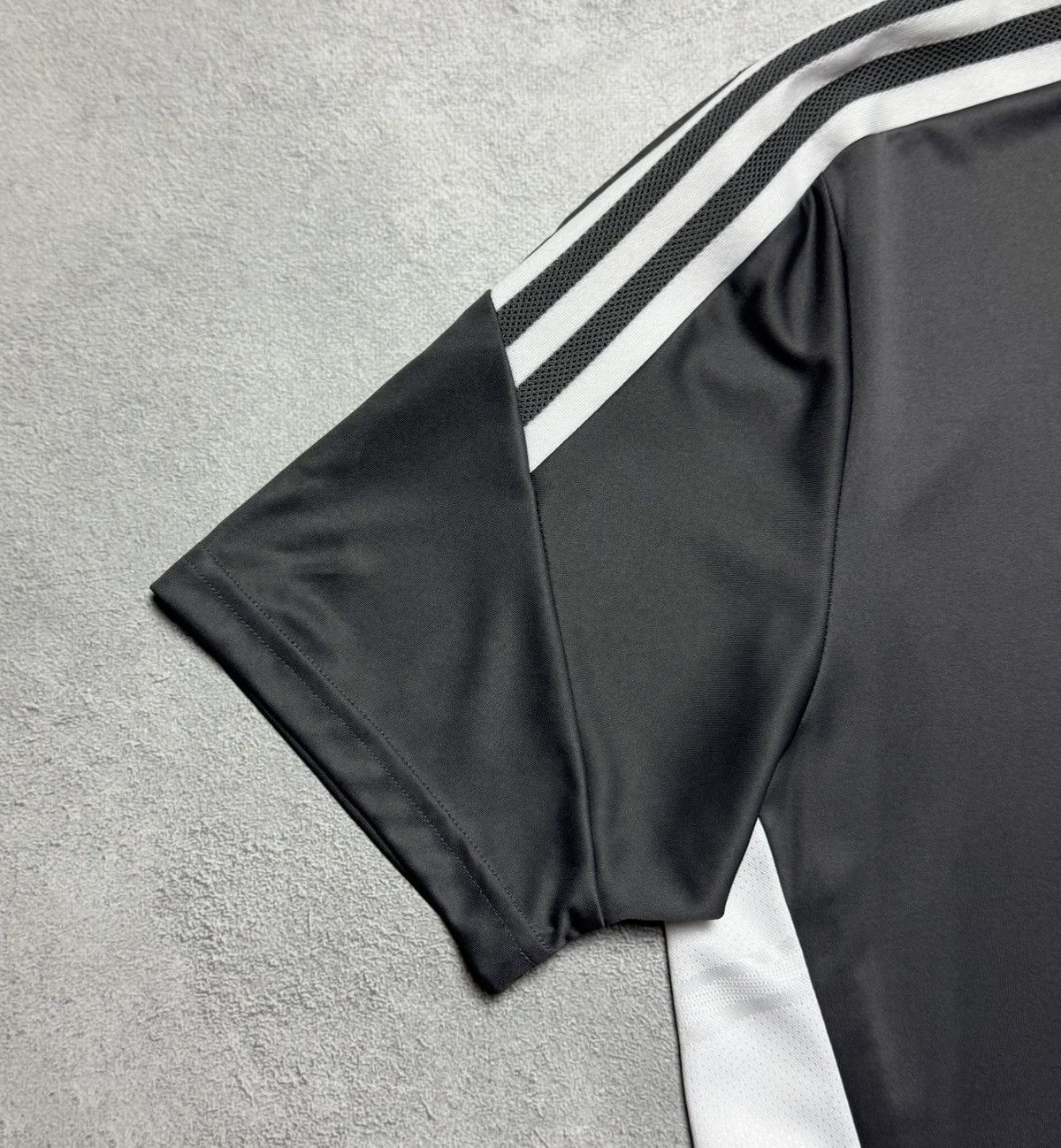 Adidas Celtic 2022 2023 Training Shirt Soccer Jersey Adidas Size US M / EU 48-50 / 2 - 5 Thumbnail