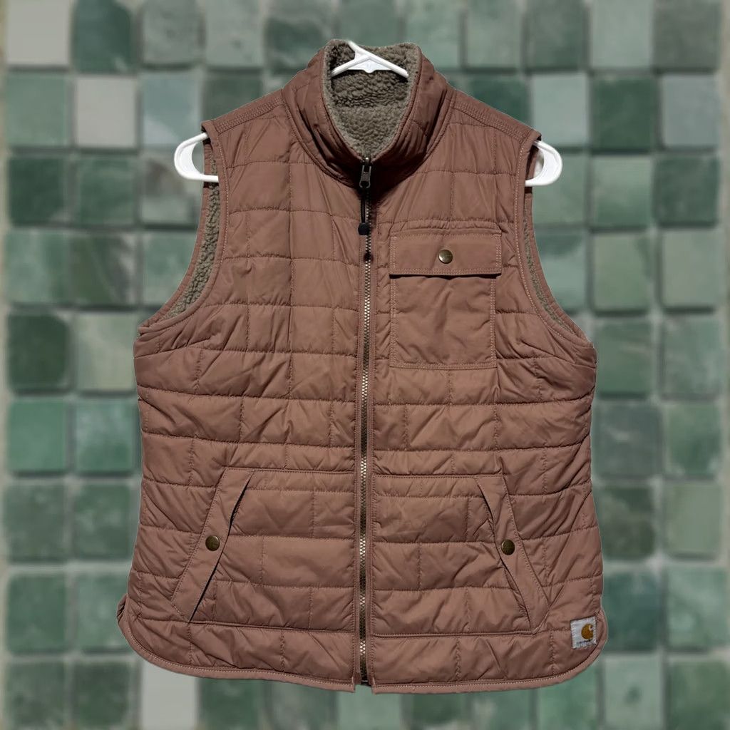 Carhartt Carhartt Vest Womens Small Dusty Rose Reversible Sherpa Lined Nylon Puffer Zip Pocket Logo Embroidered Short Length Spring Winter Fall Size S / US 4 / IT 40 - 1 Thumbnail