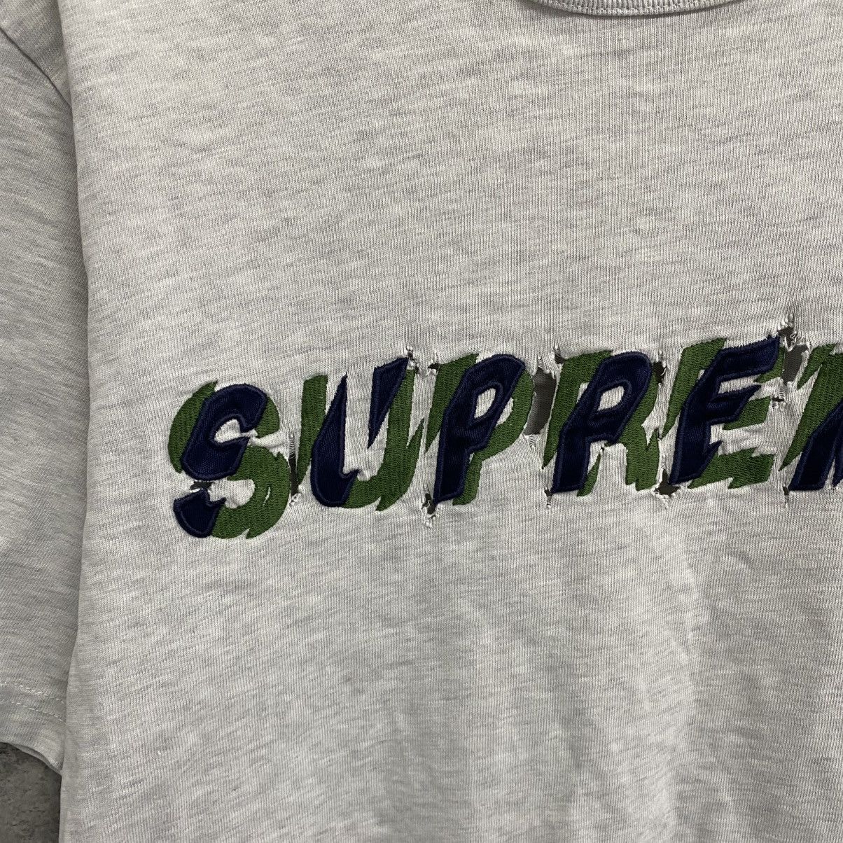 Supreme Supreme T-shirt Size US M / EU 48-50 / 2 - 6 Thumbnail