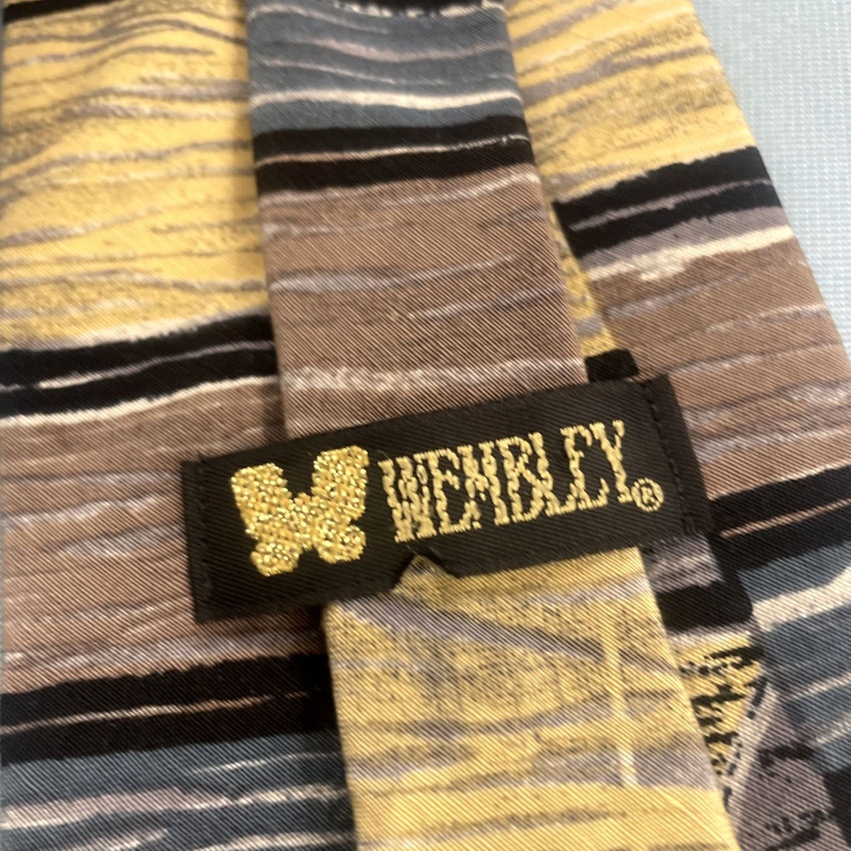 Vintage VINTAGE Wembley Tie 4x57" Silk Linen Abstract Stripe Yellow Brown Black Wide Necktie Mens 1990s vintage capsu le Size ONE SIZE - 7 Thumbnail