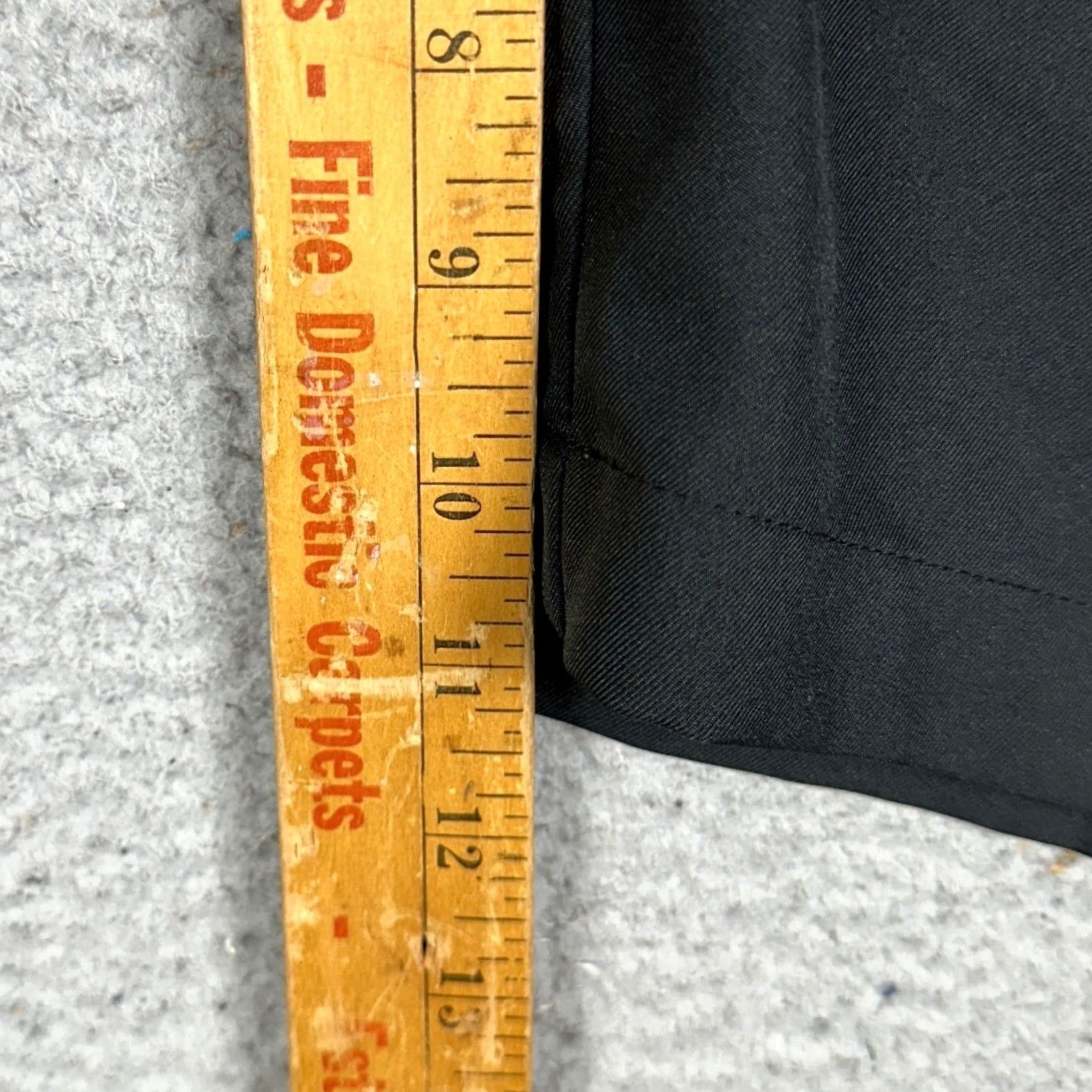 Peter Millar Peter Millar Shorts Mens 46 Black Golf Flat Front Athletic Moisture Wicking Pockets 100% Polyester Casual Activewear Big & Tall Size US 30 / EU 46 - 6 Thumbnail