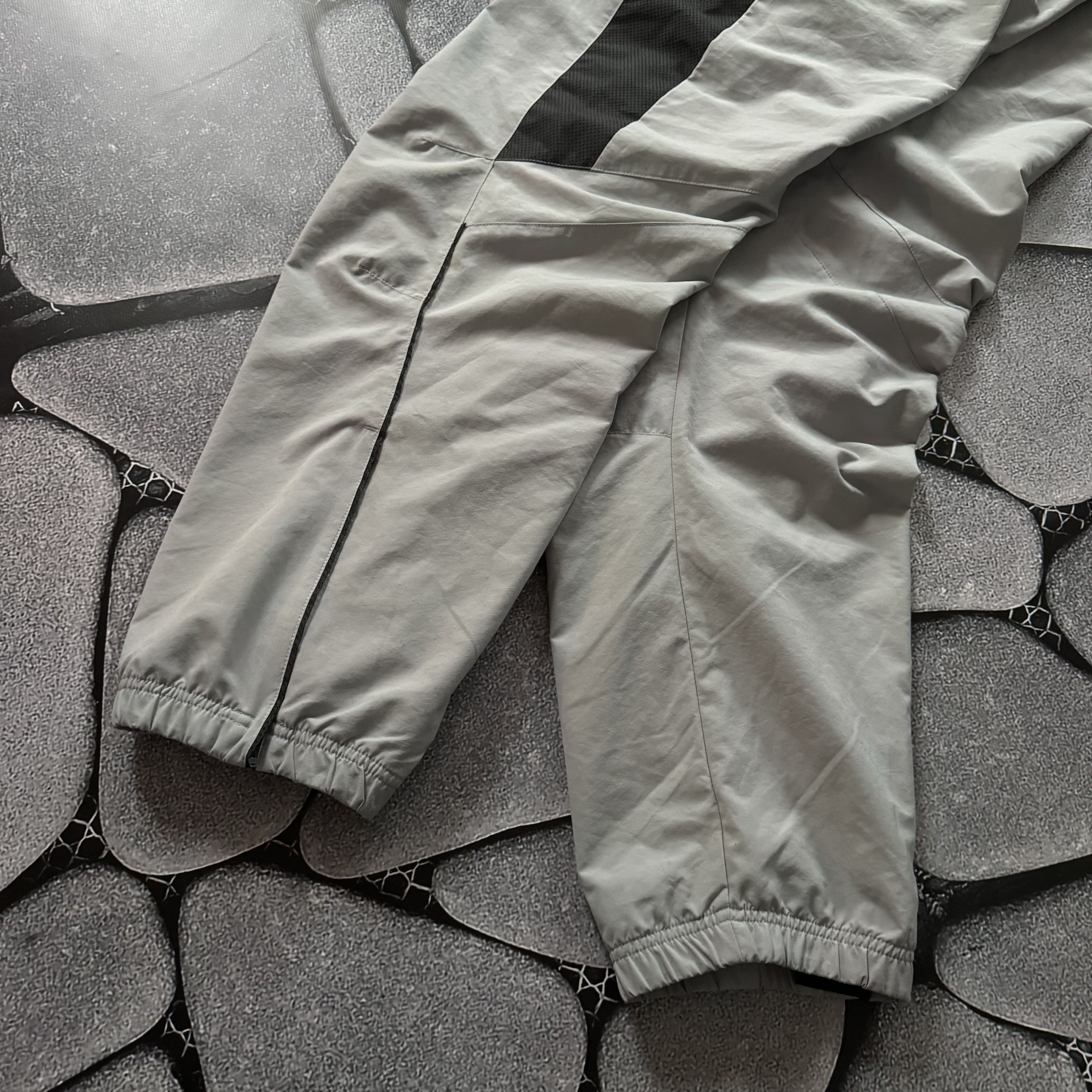 Nike NIKE VINTAGE TRACK BAGGY PANTS DRILL Y2K STYLE Size US 34 / EU 50 - 7 Thumbnail