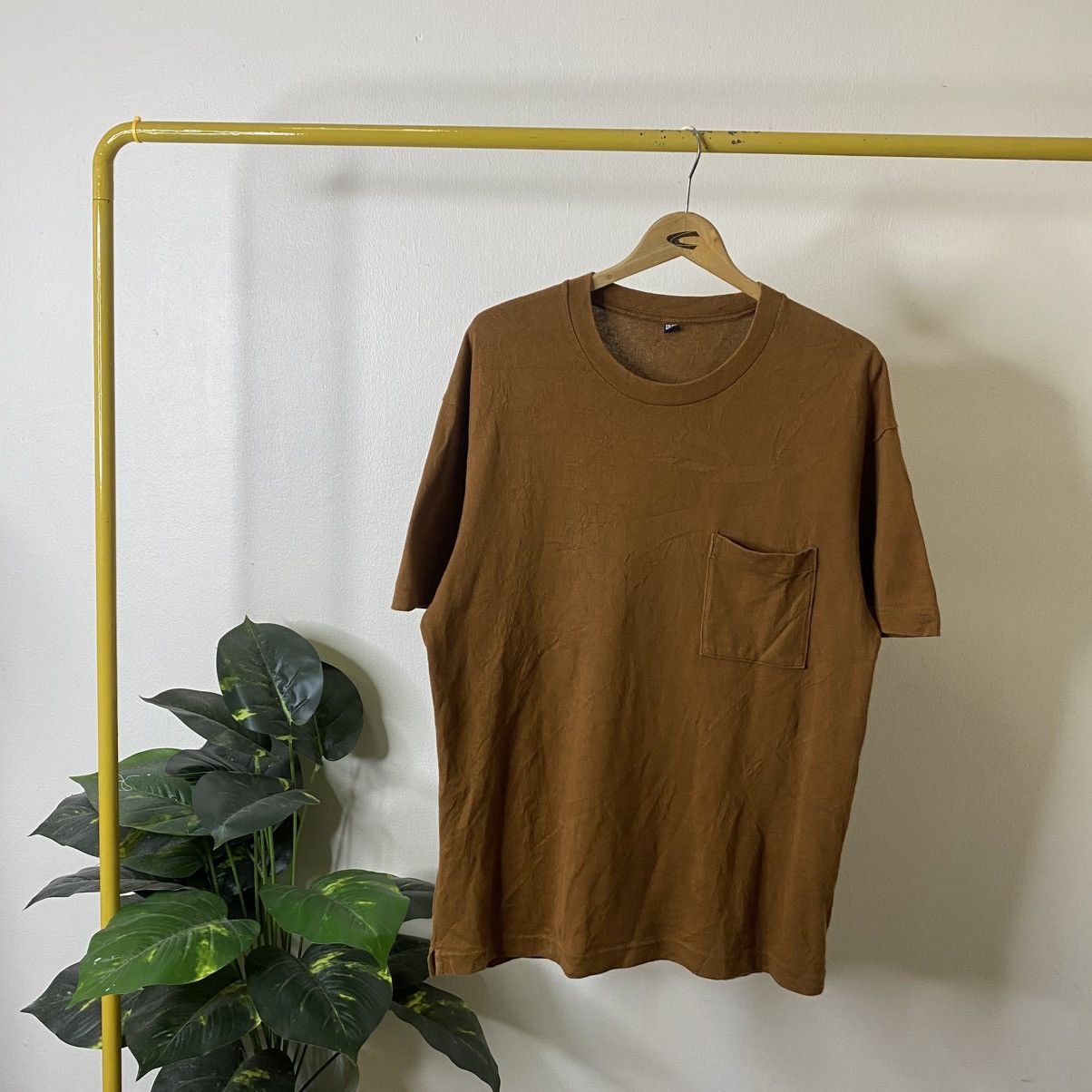 Uniqlo Uniqlo Single Pocket Blank Oversized T Shirt Size US XL / EU 56 / 4 - 1 Thumbnail