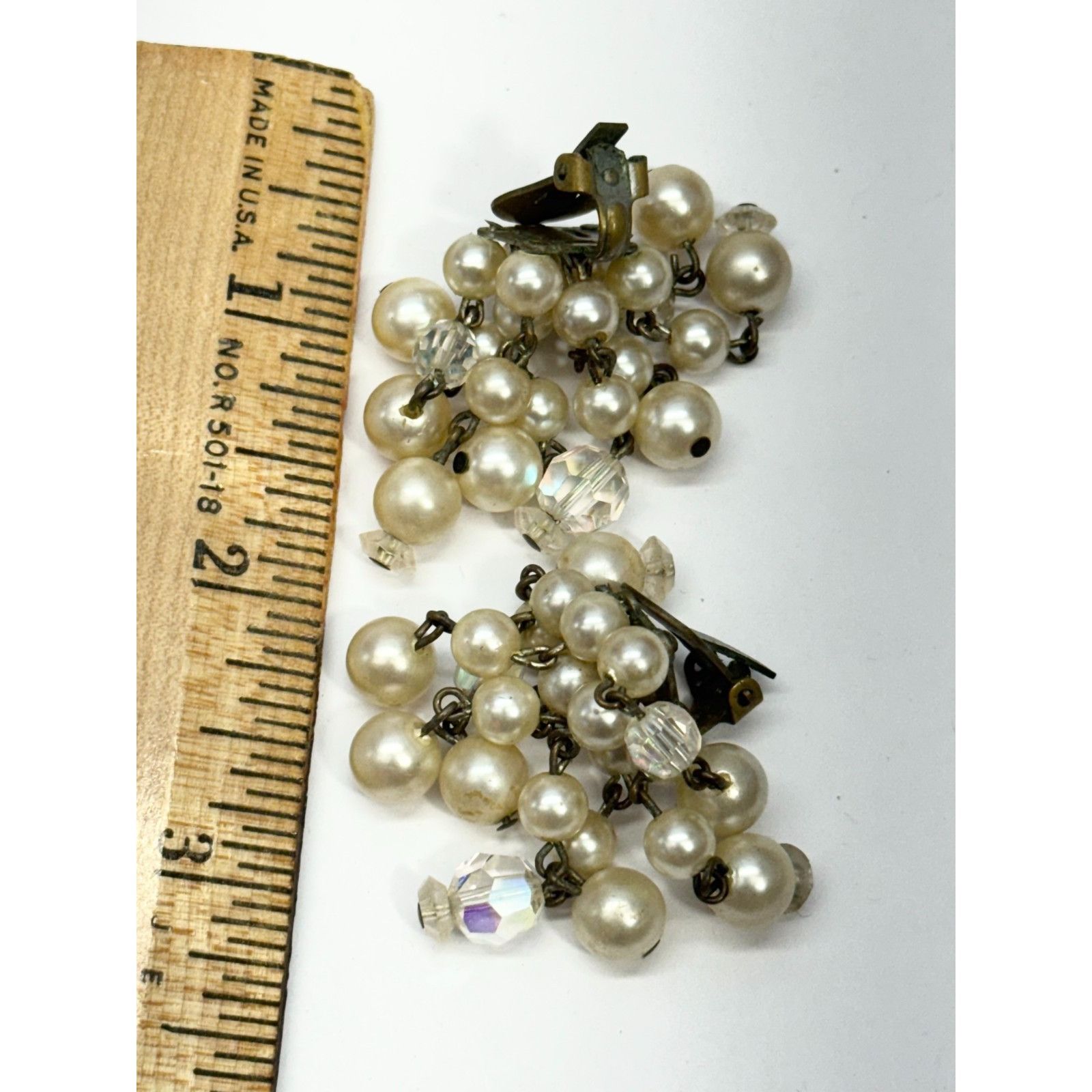 Vintage Vintage waterfall cluster faux pearl crystal clip on earring Size ONE SIZE - 3 Thumbnail