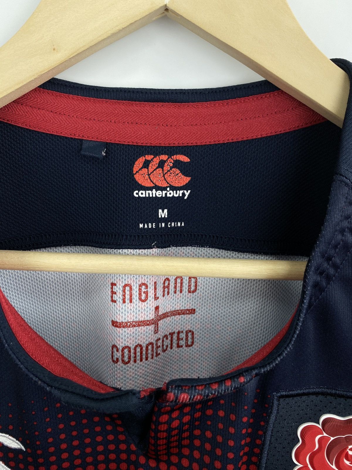 Canterbury of New Zealand 🏴󠁧󠁢󠁥󠁮󠁧󠁿 England National Rugby Team Canterbury O2 Jersey t-shirt Size US M / EU 48-50 / 2 - 7 Thumbnail