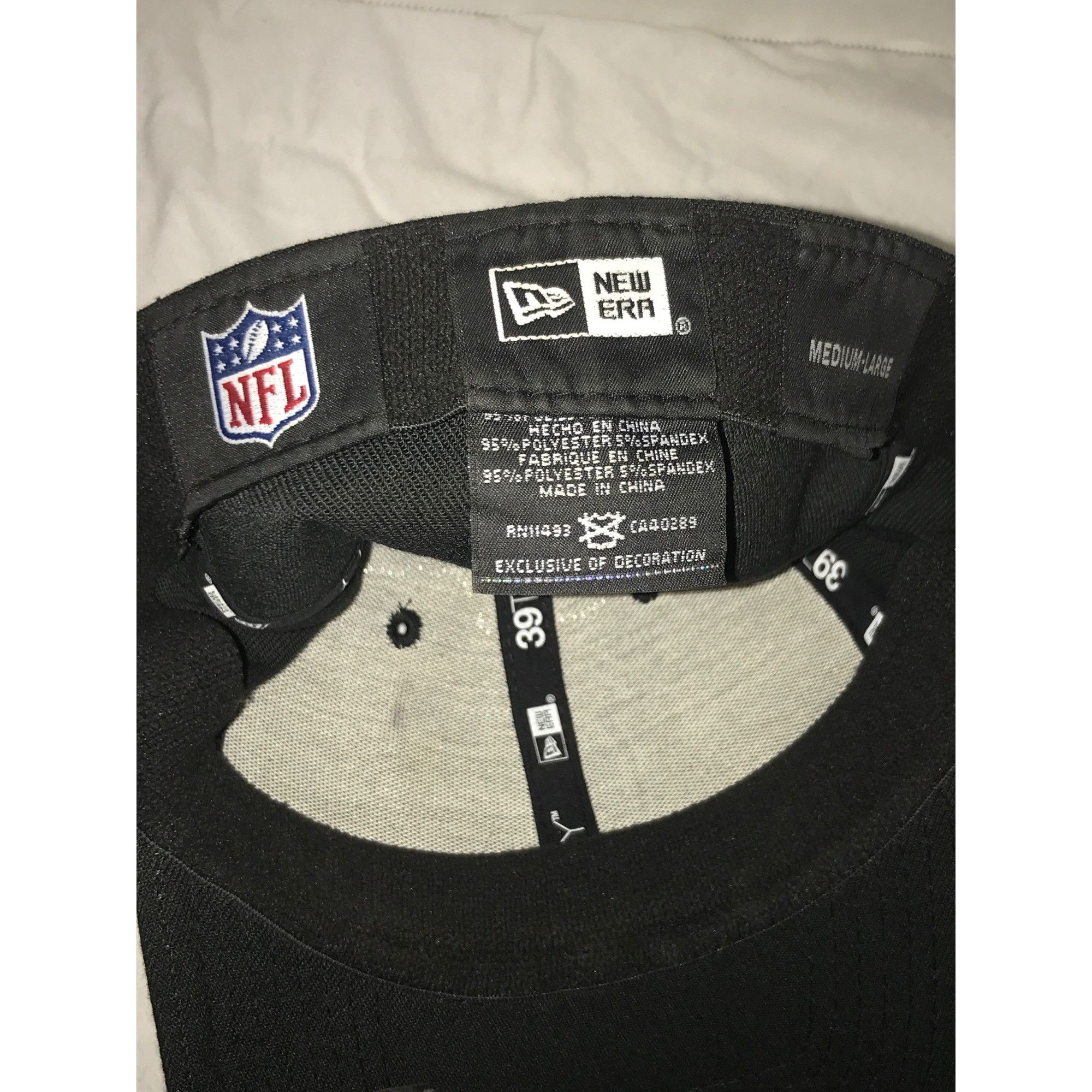 New Era Atlanta Falcons Black/White 39THIRTY New ERA Stretch Fit Cap Size ONE SIZE - 5 Thumbnail